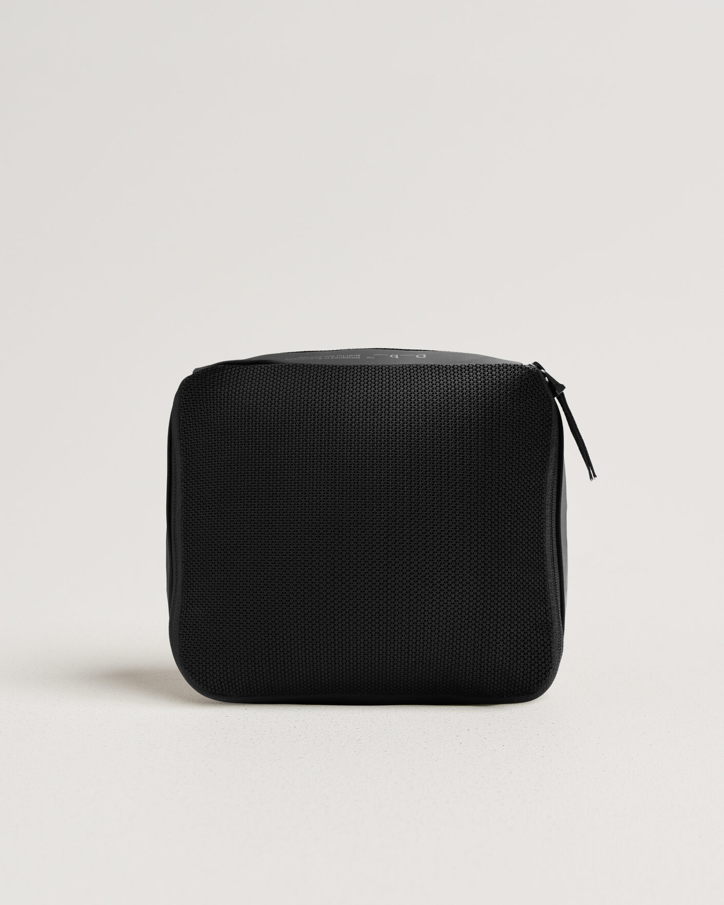 Mies | Laukut | DB | Essential Packing Cube M Black Out