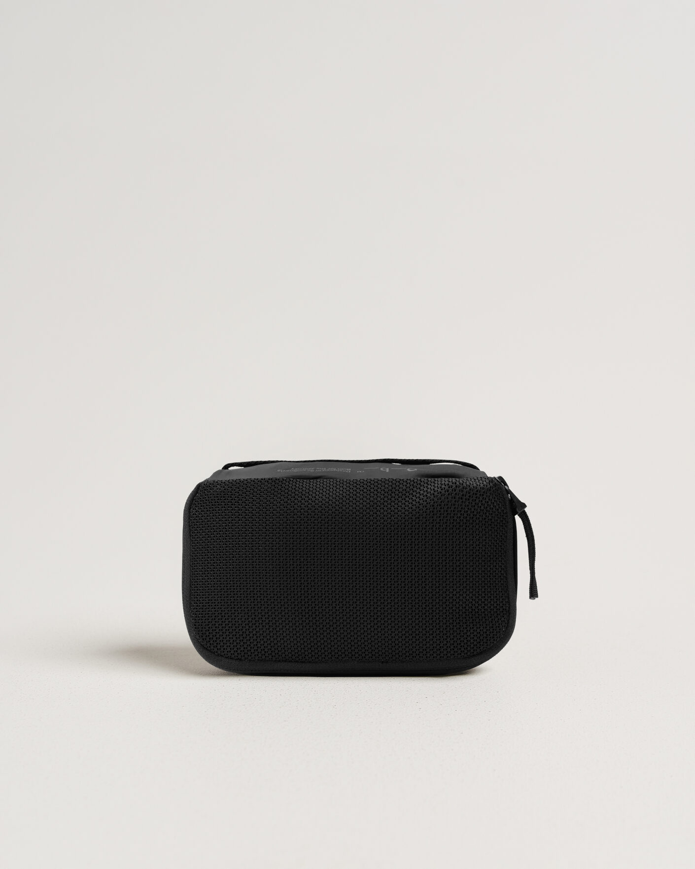 Mies | Laukut | DB | Essential Packing Cube S Black Out