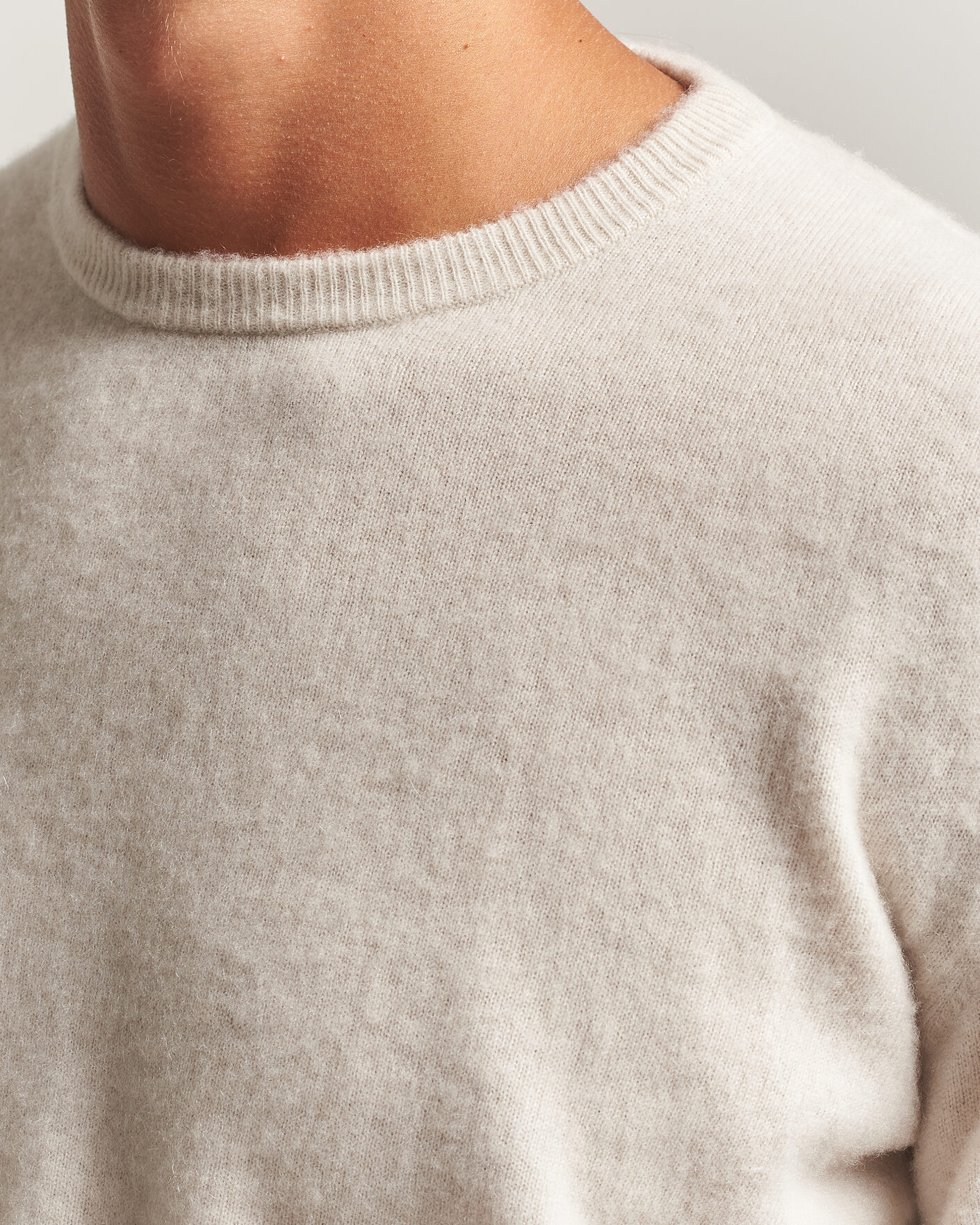 Mies | Puserot | Massimo Alba | Kane Brushed Cashmere Sweater Magnolia