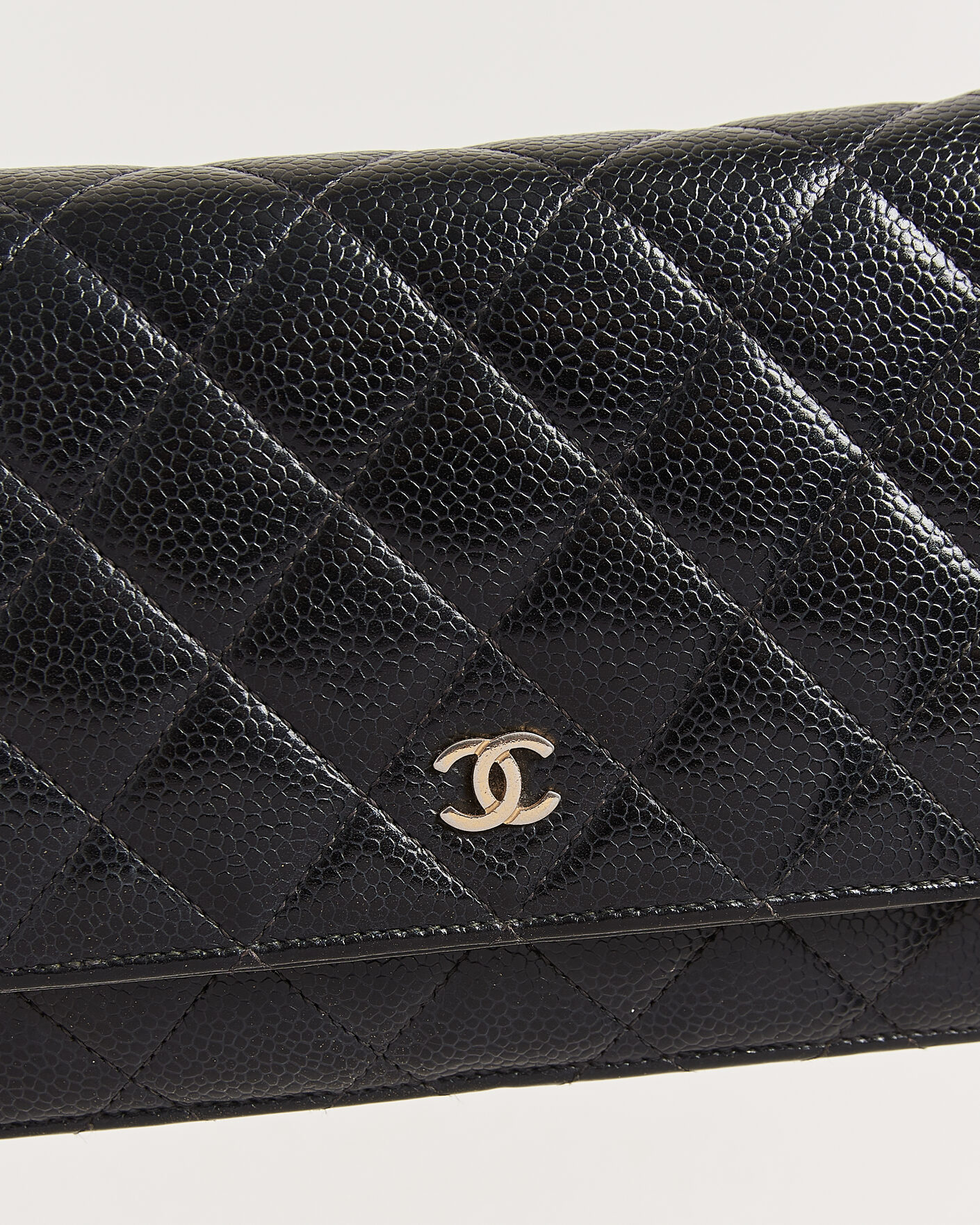 Mies | Pre-Owned & Vintage Bags | Chanel Pre-Owned | Wallet On Chain Caviar Leather Black