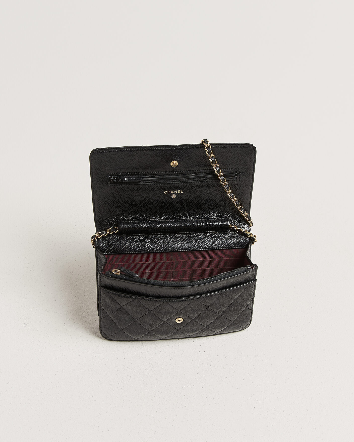 Mies | Pre-Owned & Vintage Bags | Chanel Pre-Owned | Wallet On Chain Caviar Leather Black
