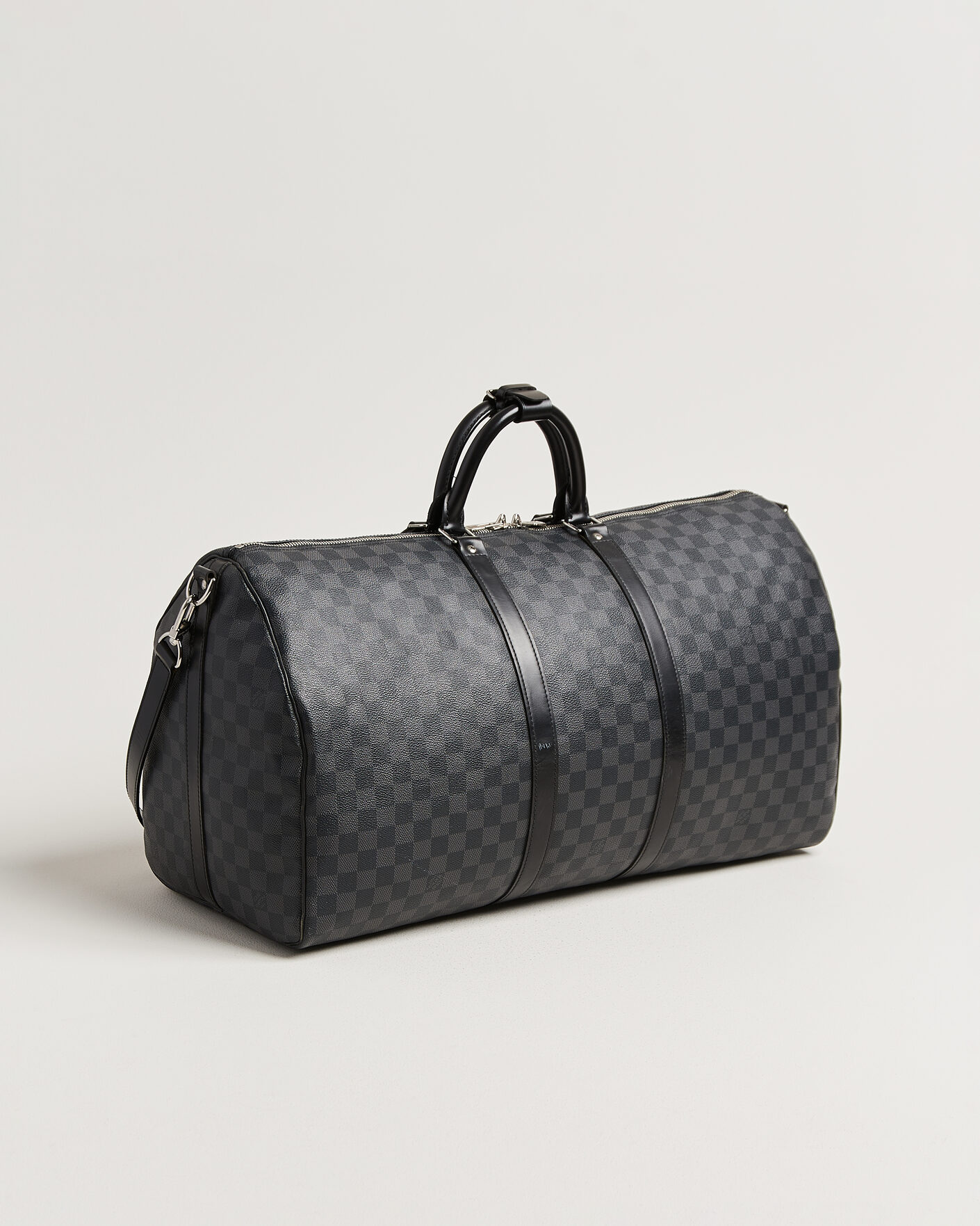 Mies | Pre-Owned & Vintage Bags | Louis Vuitton Pre-Owned | Keepall 55 Bandouliére Damier Graphite