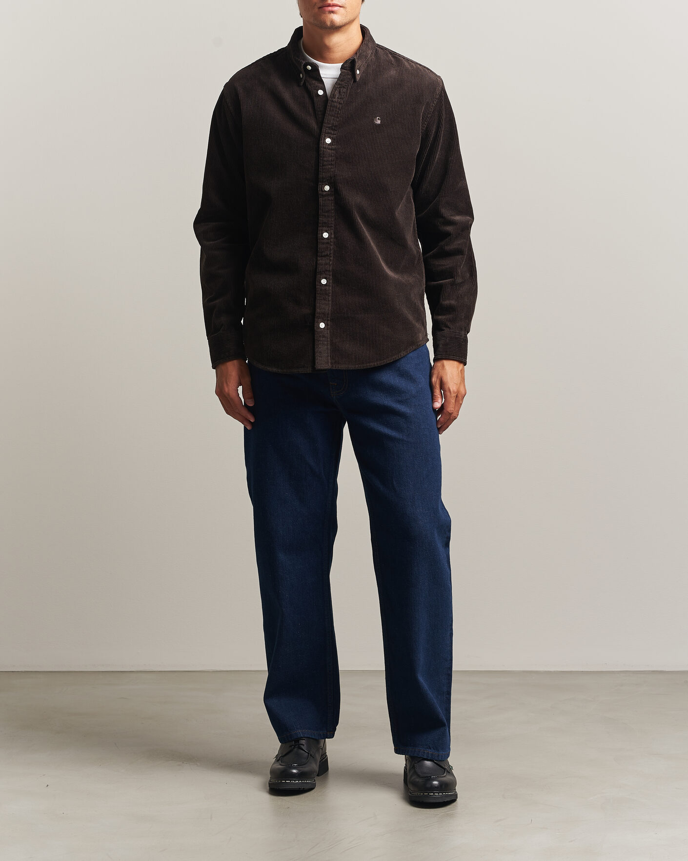 Mies | Kauluspaidat | Carhartt WIP | Madison Cord Shirt Tobacco
