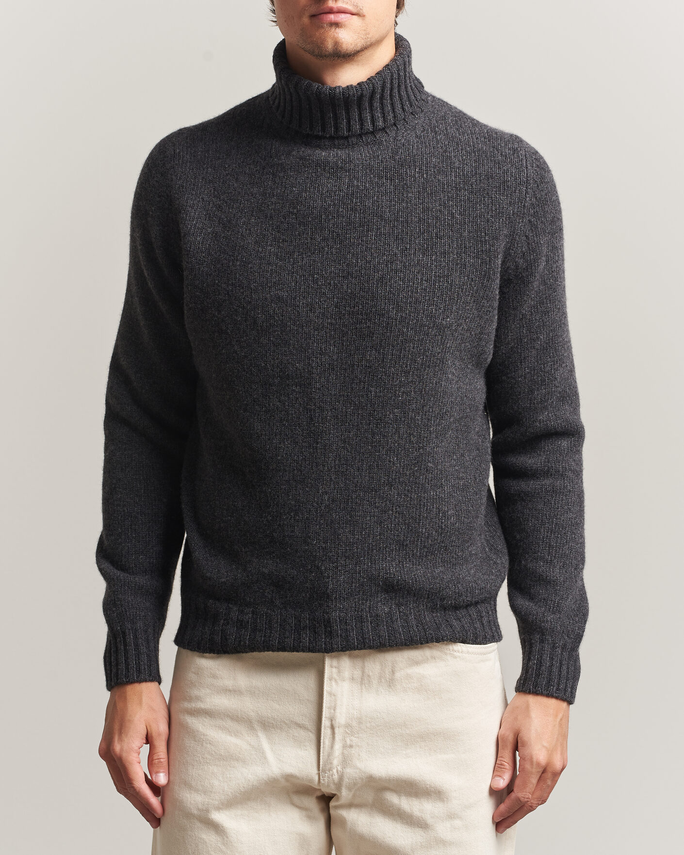 Mies | Puserot | Fedeli | Wool/Cashmere Rollneck Anthracite