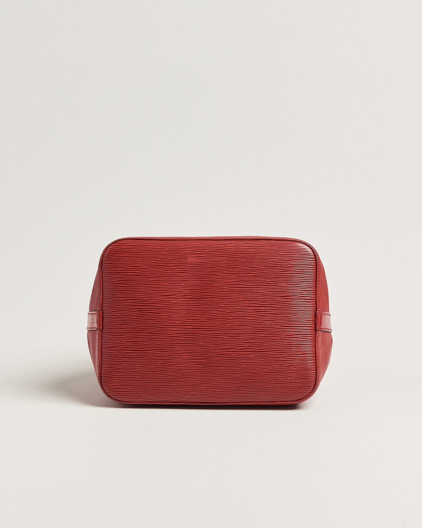 Mies | Pre-Owned & Vintage Bags | Louis Vuitton Pre-Owned | Petit Noé Epi Leather Red