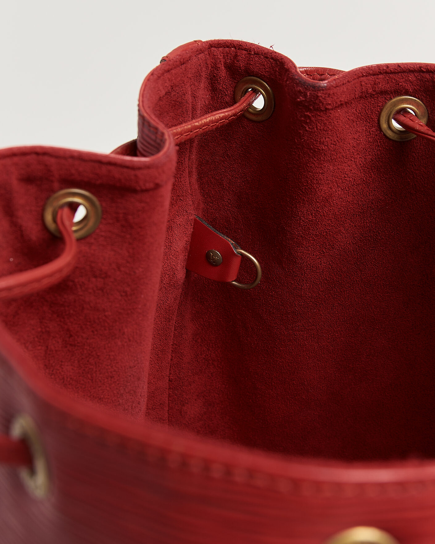 Mies | Pre-Owned & Vintage Bags | Louis Vuitton Pre-Owned | Noé Epi Leather Red