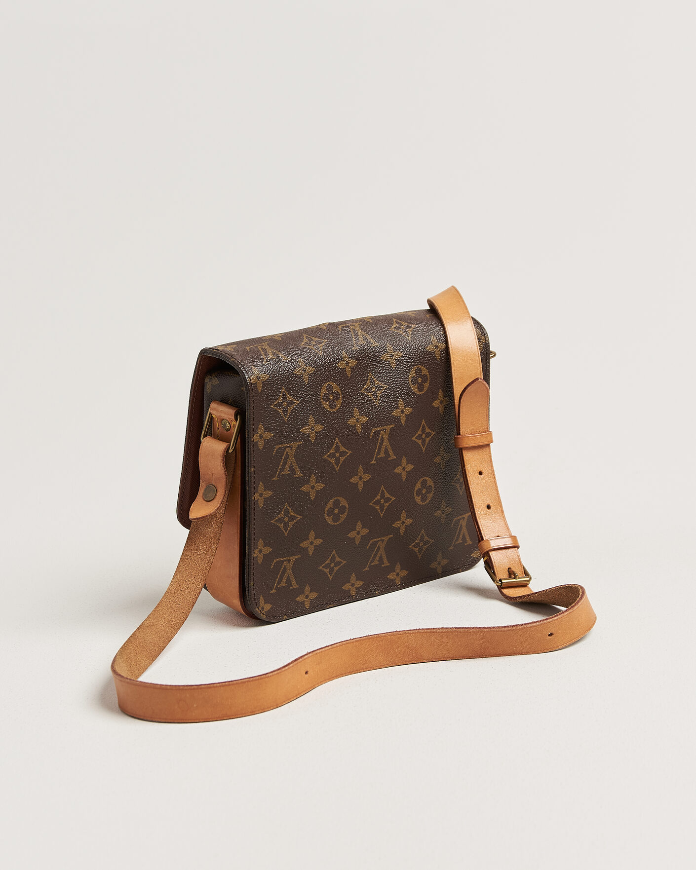 Mies | Pre-Owned & Vintage Bags | Louis Vuitton Pre-Owned | Cartouchiere Bag Monogram
