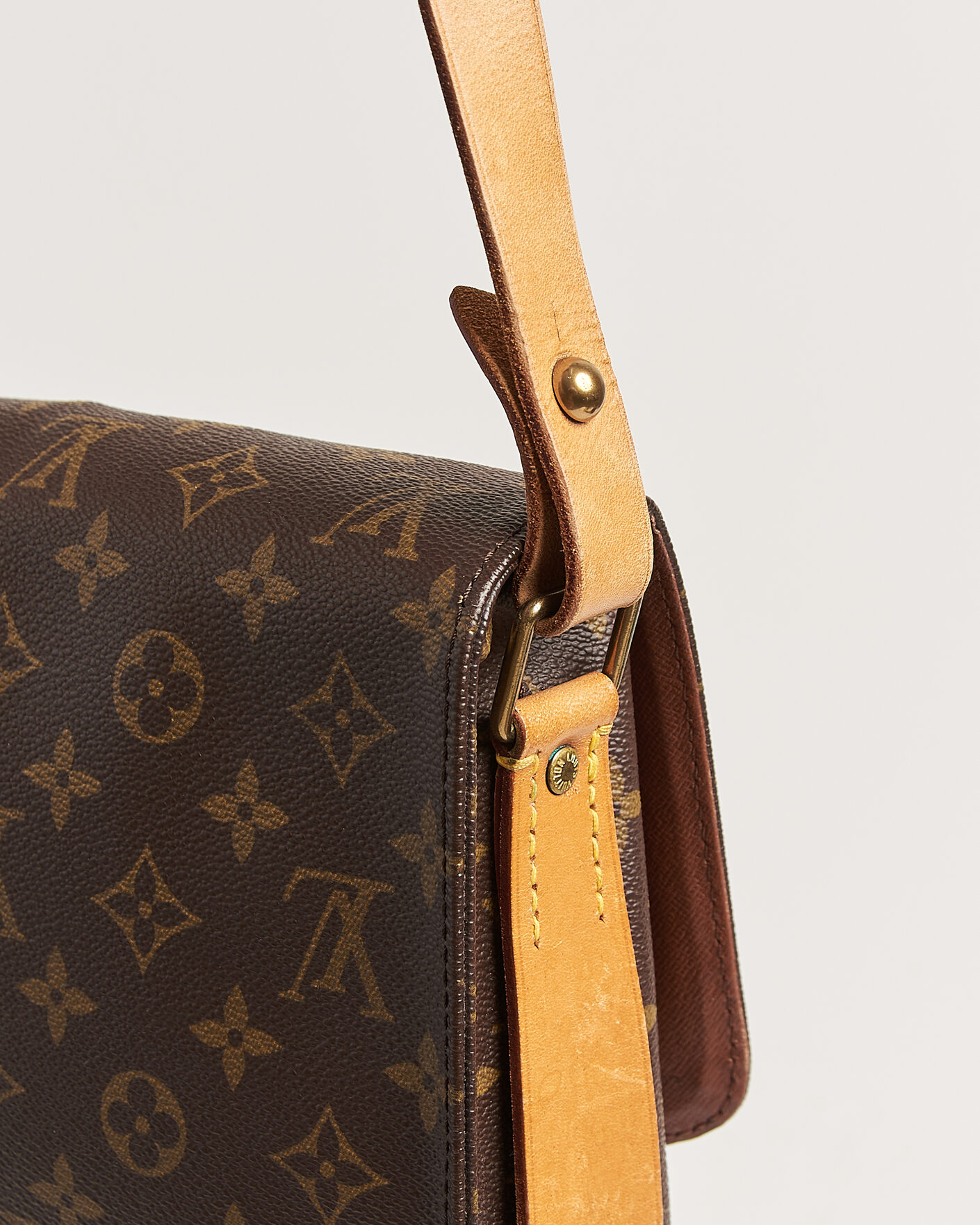 Mies | Pre-Owned & Vintage Bags | Louis Vuitton Pre-Owned | Cartouchiere Bag Monogram