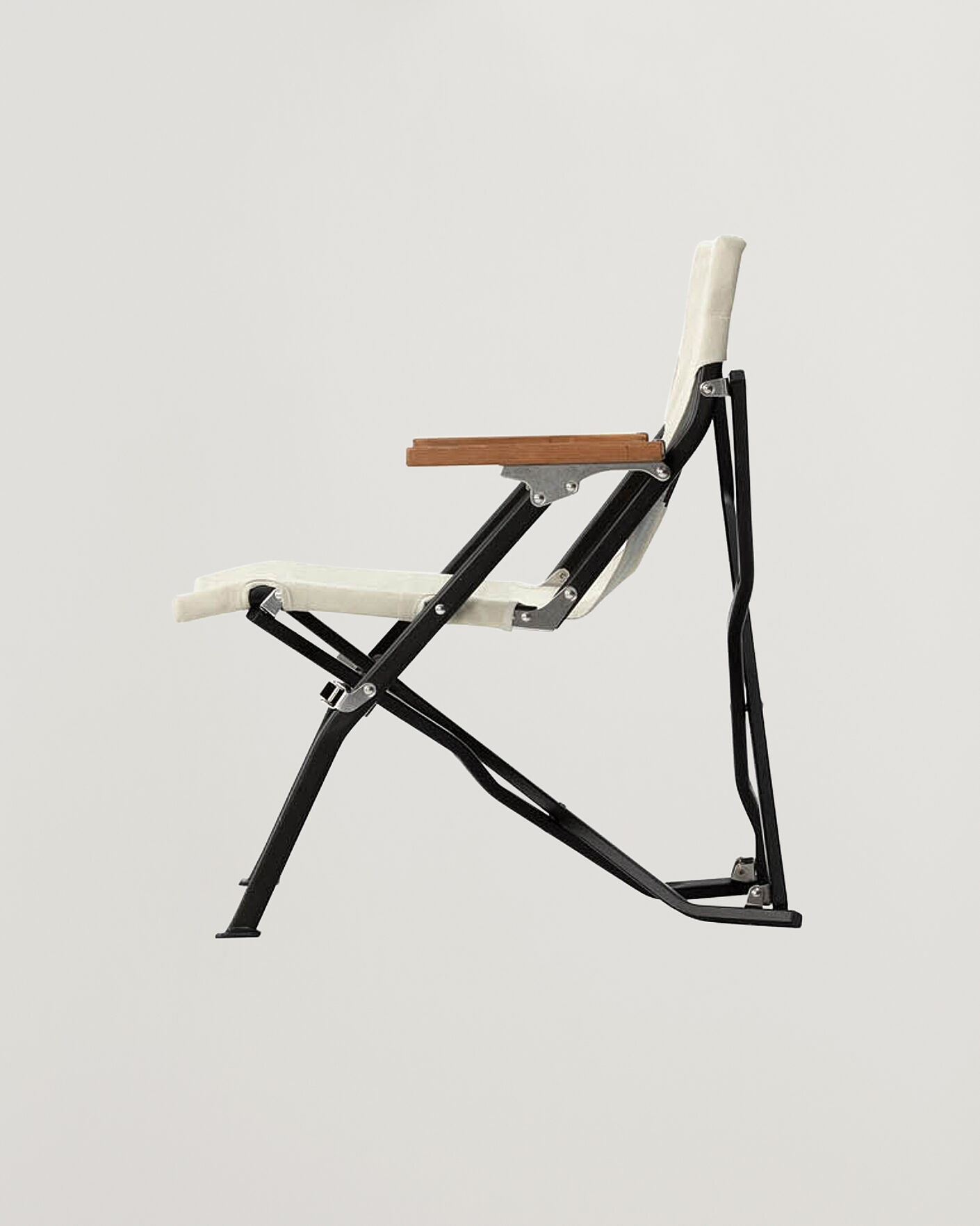 Mies | Outdoor living | Snow Peak | Luxury Low Beach Chair Ivory