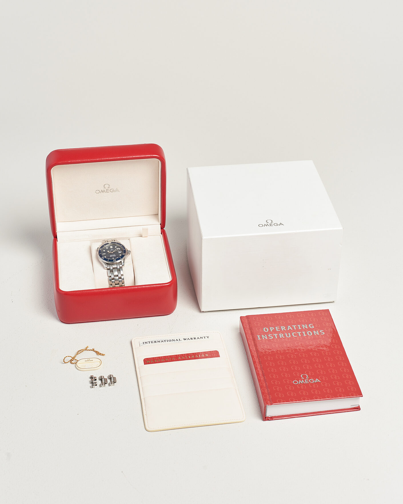 Mies | Omega Pre-Owned Seamaster 300M Midsize  | Omega Pre-Owned | Seamaster 300M Midsize 