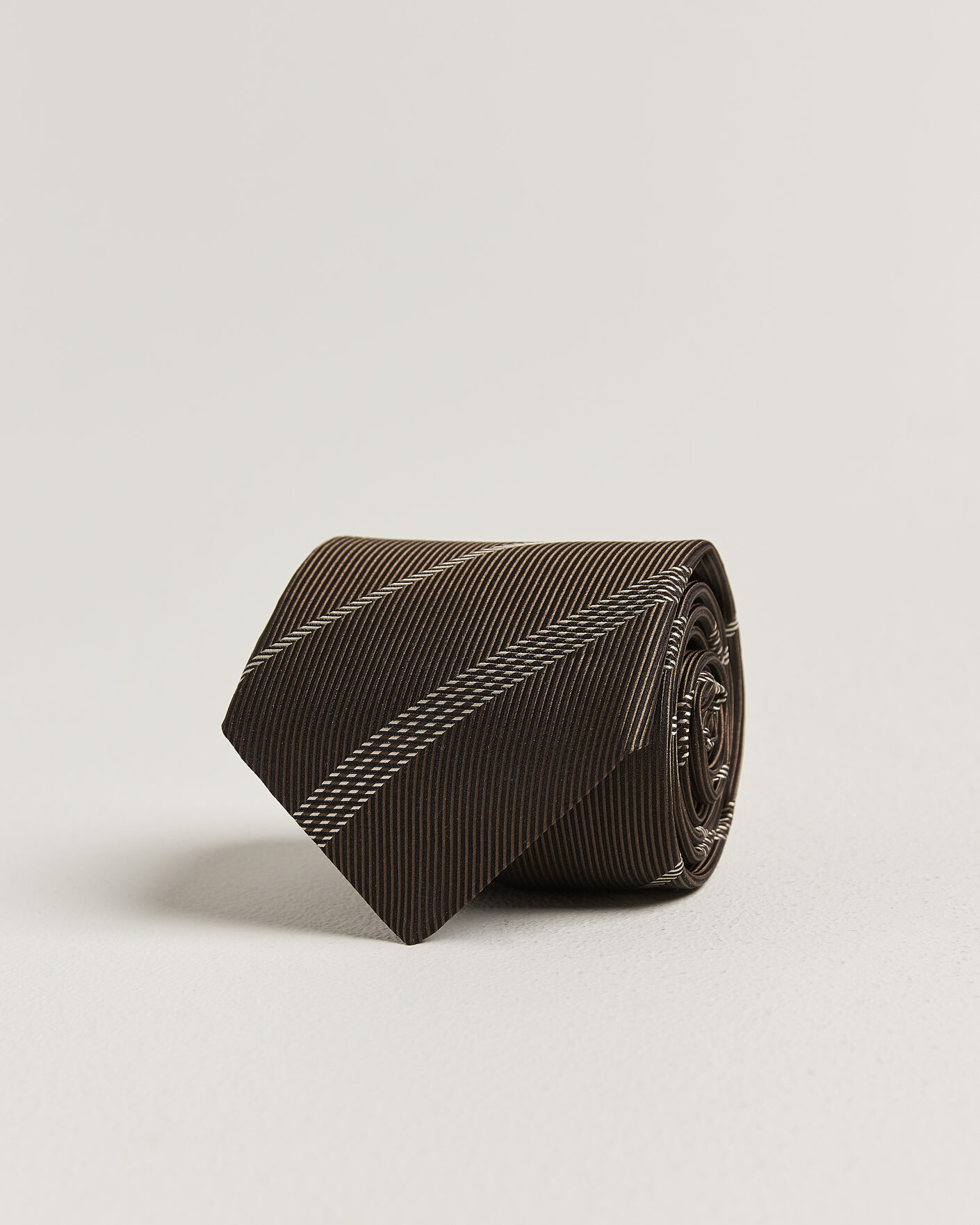Mies | Solmiot | Canali | Regimental Stripe Silk Tie Brown