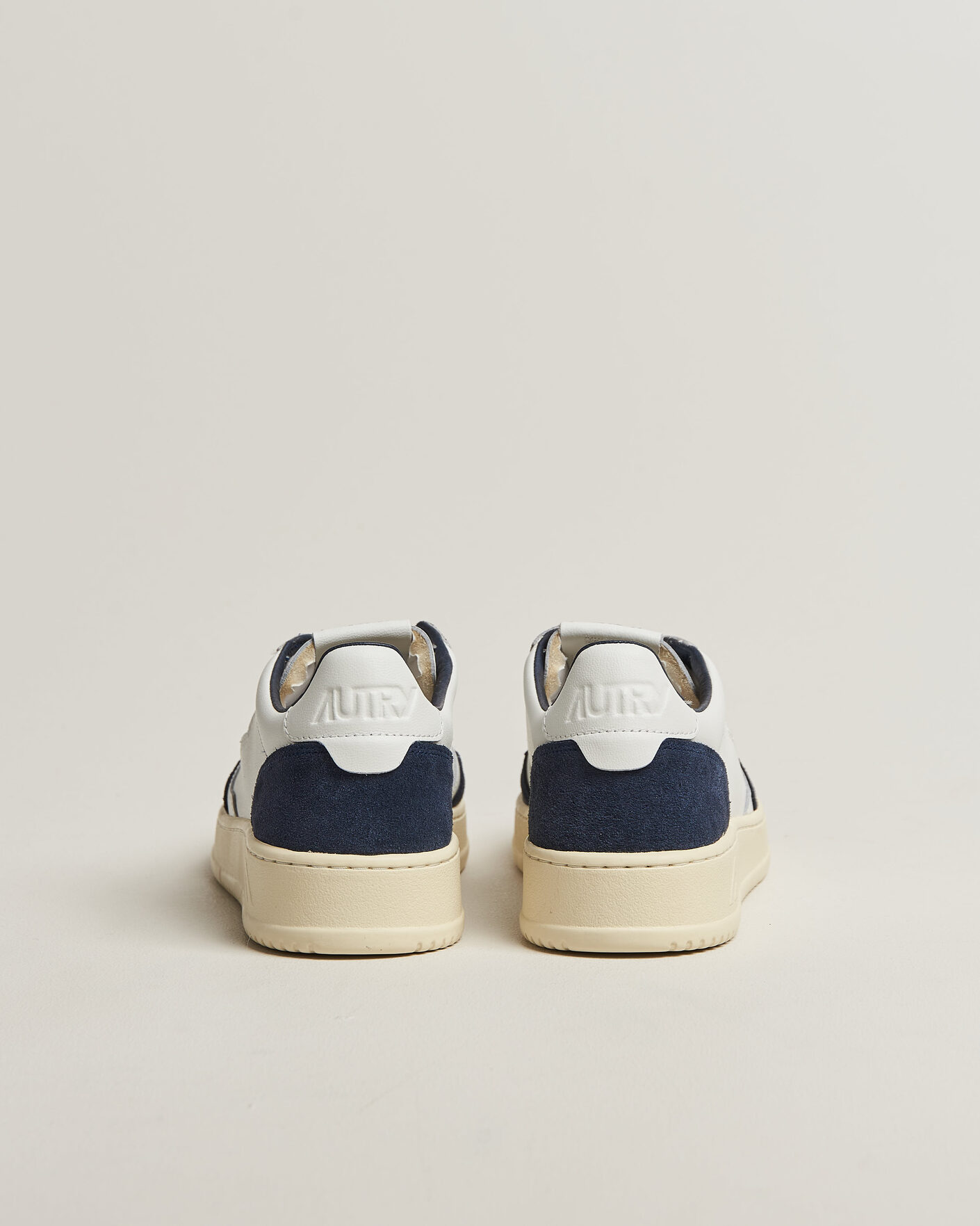 Mies | Tennarit | Autry | Medalist Low Soft Leather/Suede Sneaker White/Denim