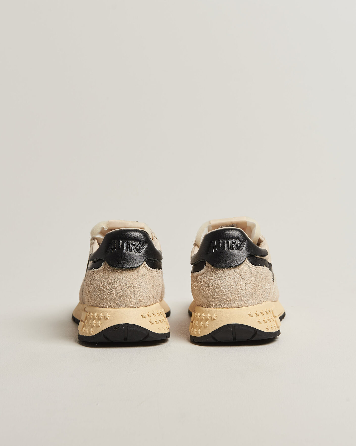 Mies | Tennarit | Autry | Reelwind Running Sneaker Ecru/Black