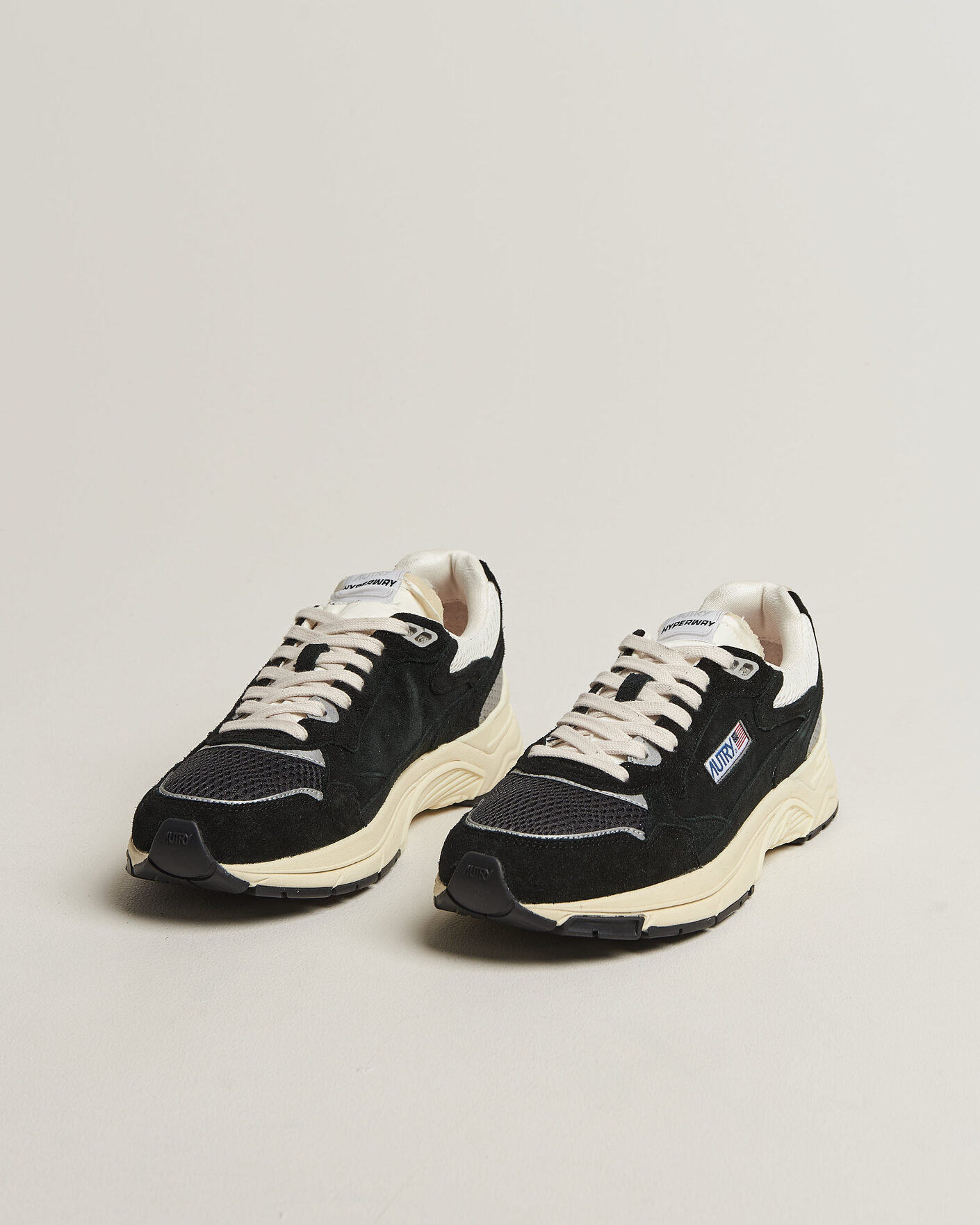 Mies | Tennarit | Autry | Hyperway Low Suede Running Sneaker Navy