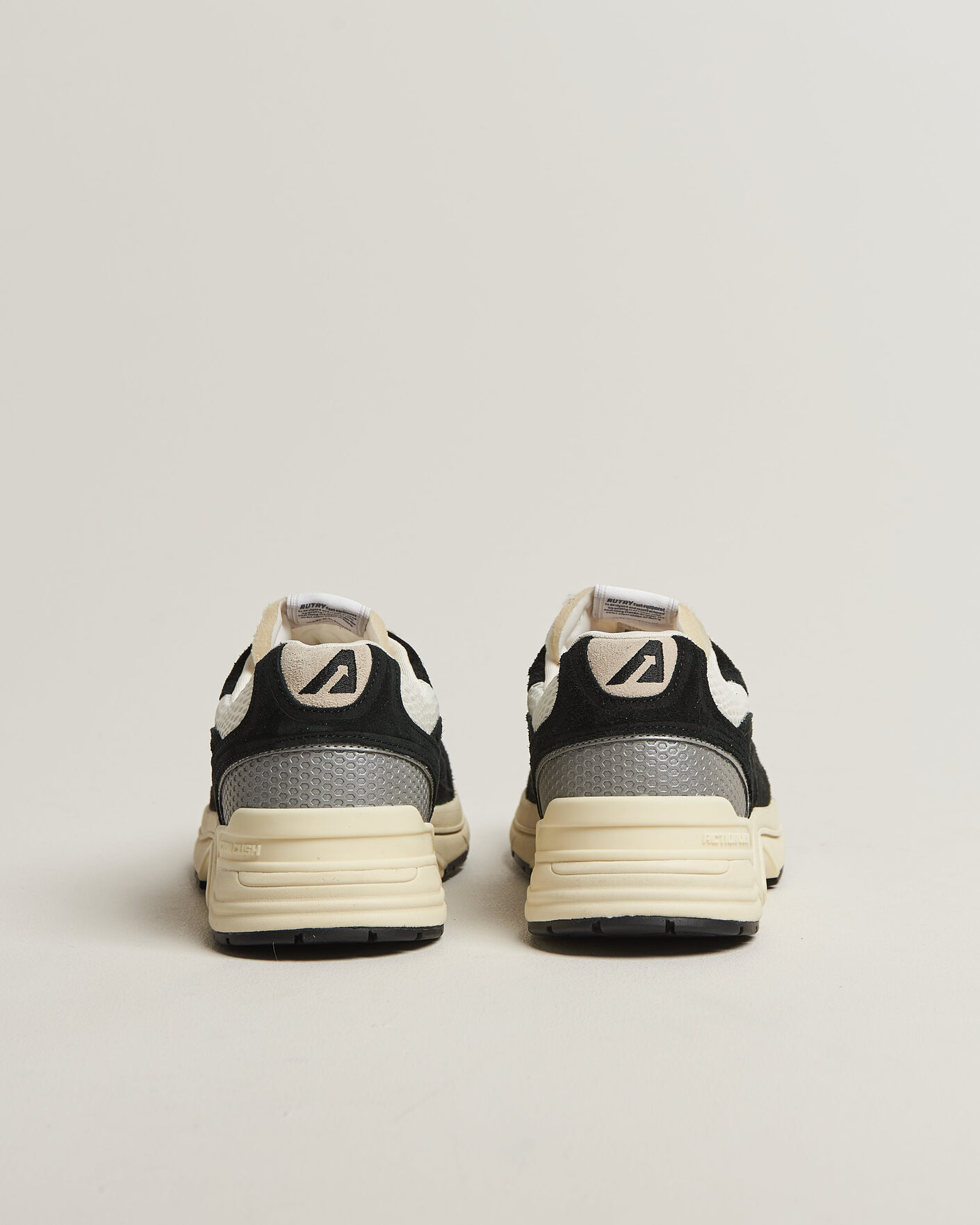 Mies | Tennarit | Autry | Hyperway Low Suede Running Sneaker Navy