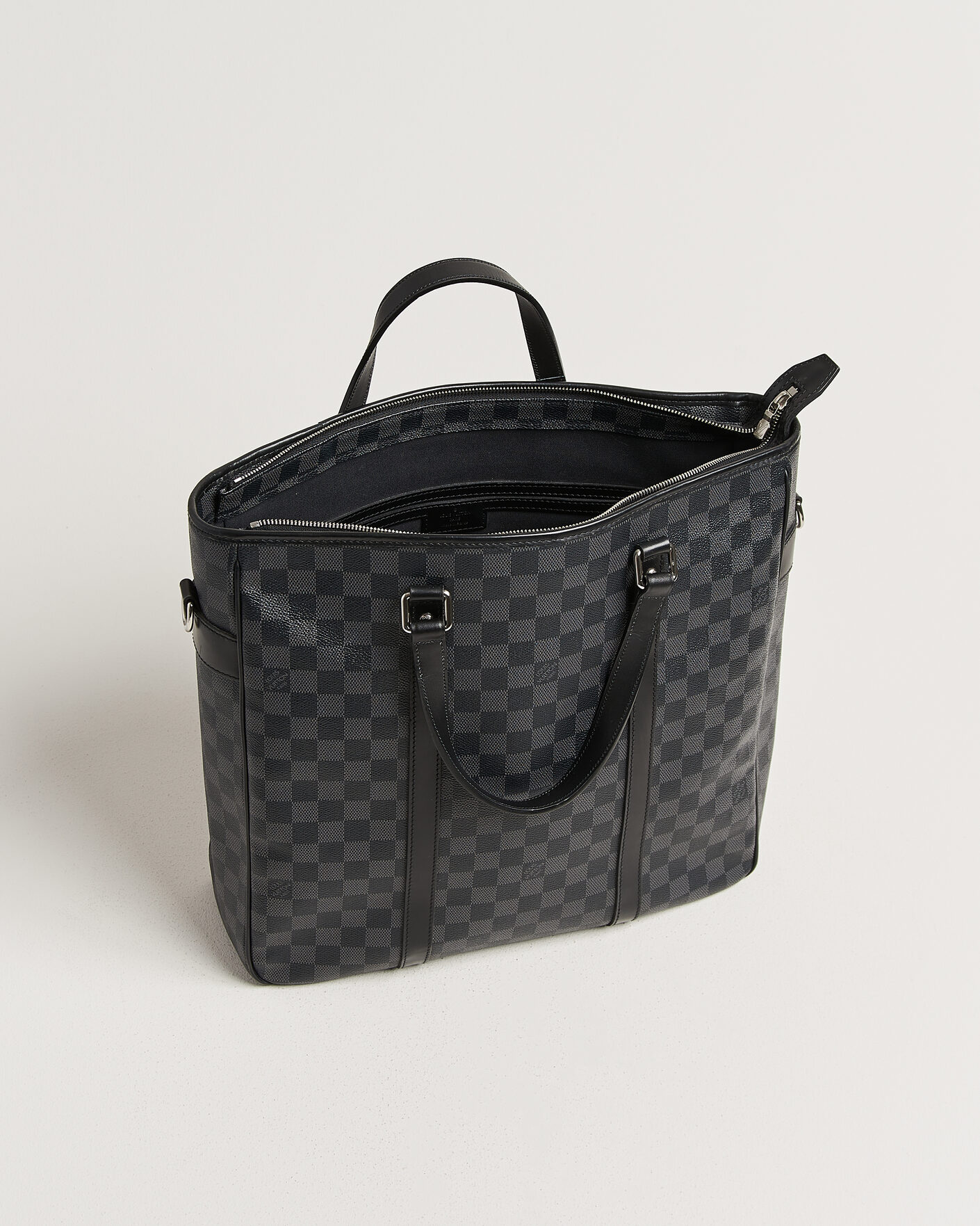 Mies | Pre-Owned & Vintage Bags | Louis Vuitton Pre-Owned | Tadao Tote Bag Damier Graphite
