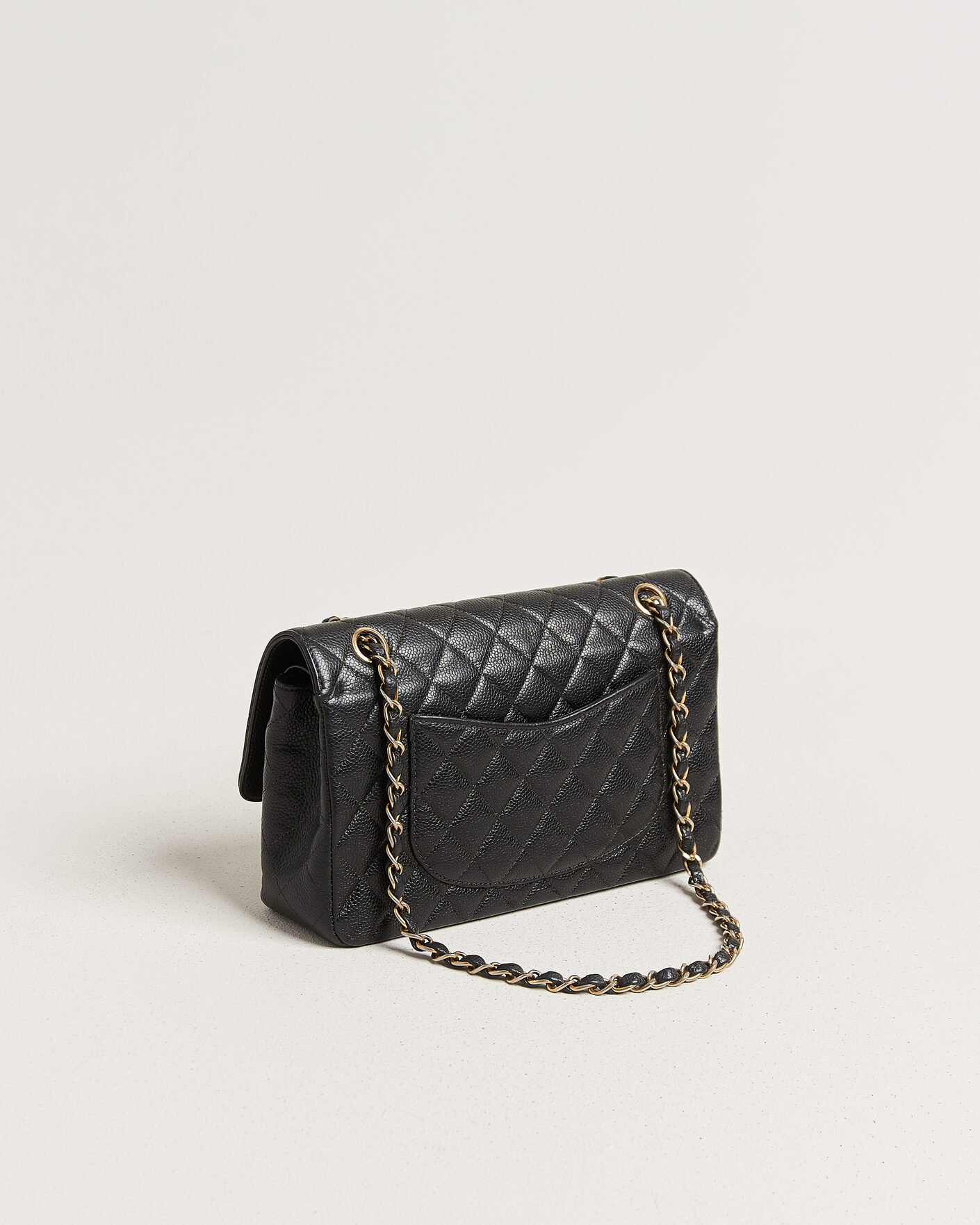 Mies | Pre-Owned & Vintage Bags | Chanel Pre-Owned | Classic Medium Double Flap Bag Caviar Leather Black