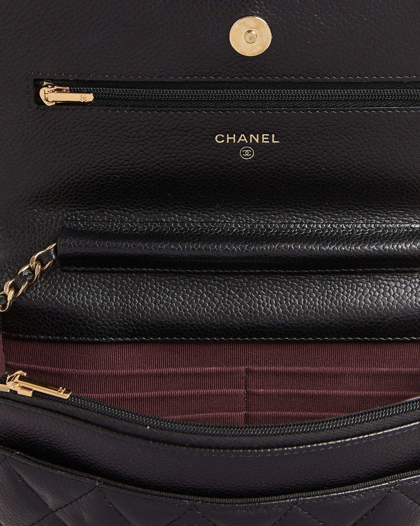 Mies | Pre-Owned & Vintage Bags | Chanel Pre-Owned | Wallet On Chain Caviar Leather Black