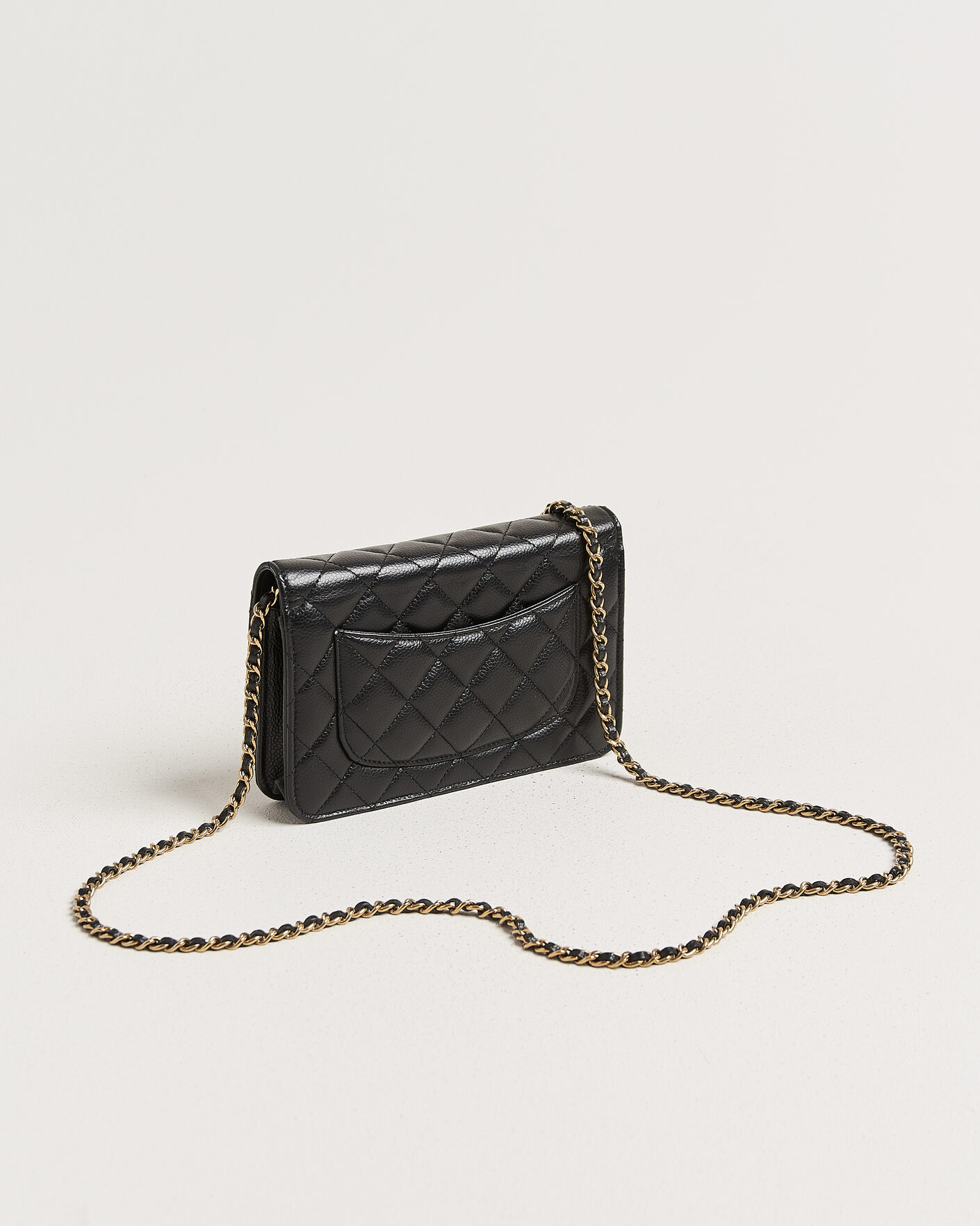 Mies | Pre-Owned & Vintage Bags | Chanel Pre-Owned | Wallet On Chain Caviar Leather Black