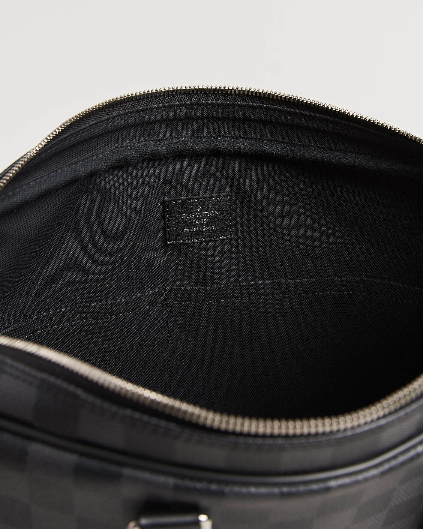 Mies | Pre-Owned & Vintage Bags | Louis Vuitton Pre-Owned | Porte Documents Damier Graphite