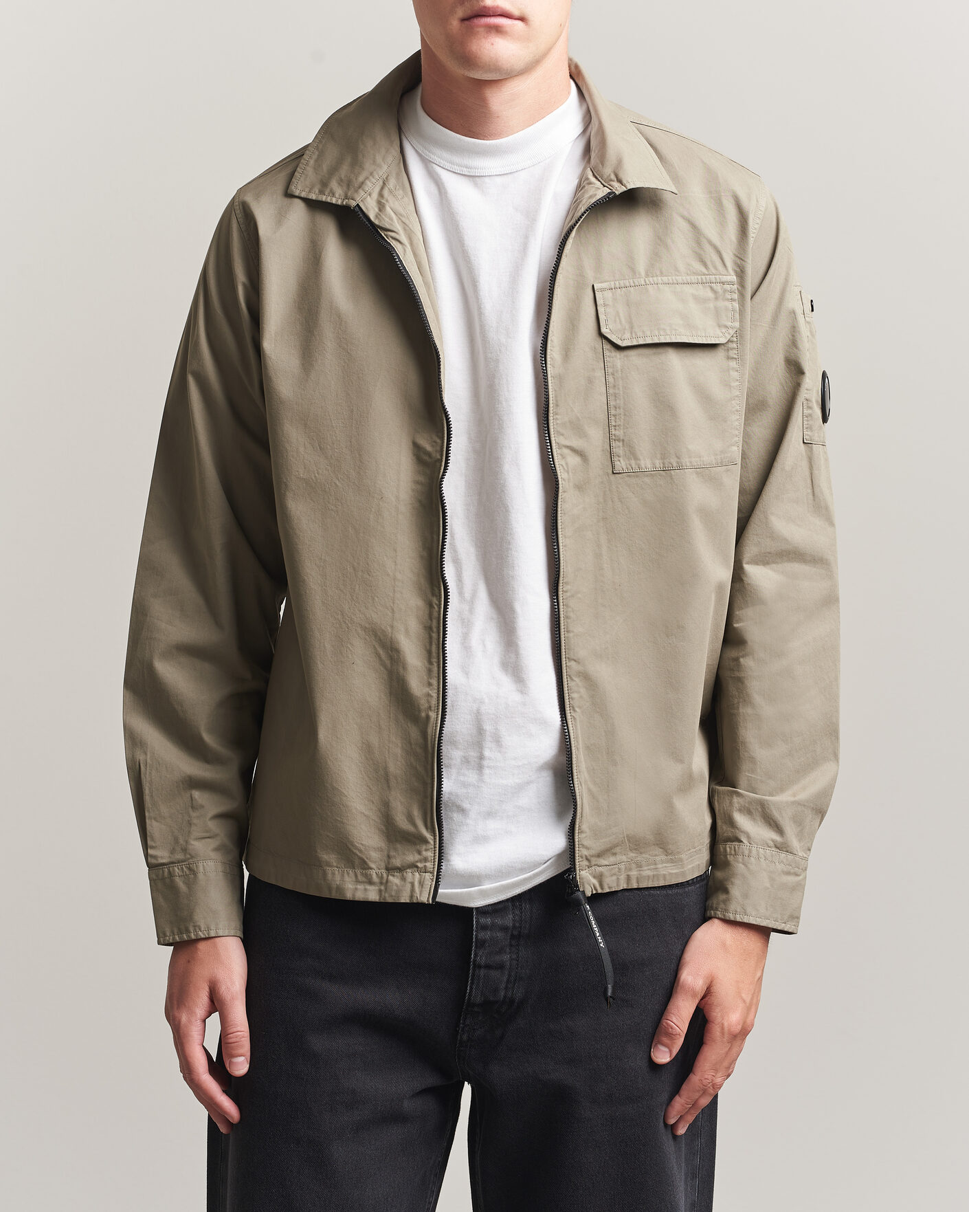 Mies | Kauluspaidat | C.P. Company | Organic Cotton Gabardine Zip Overshirt Grey