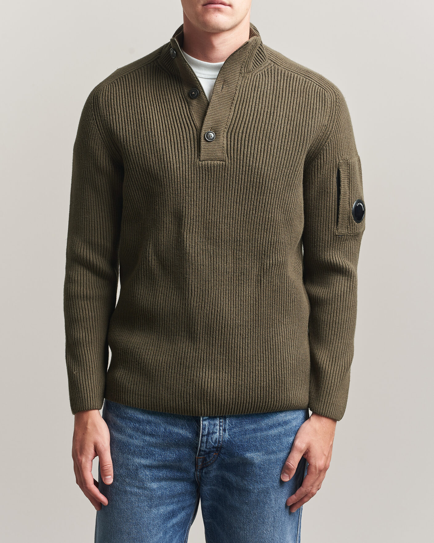 Mies | Puserot | C.P. Company | Full Rib Knitted Cotton Half Button Dark Green