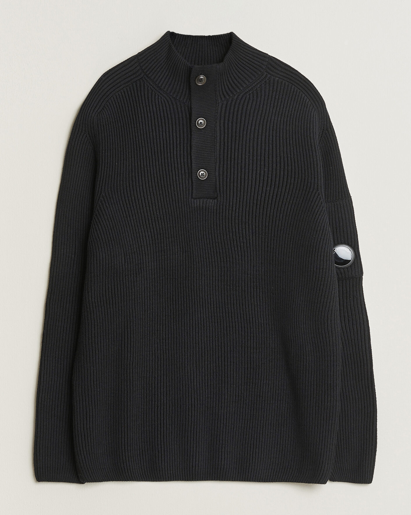 Mies | Puserot | C.P. Company | Full Rib Knitted Cotton Half Button Black
