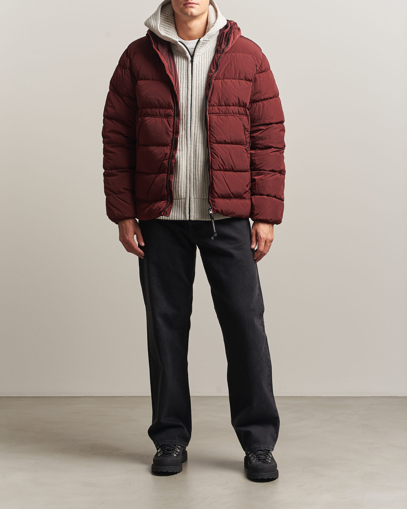 Mies | Takit | C.P. Company | Chrome-R Goggle Down Jacket Burgundy