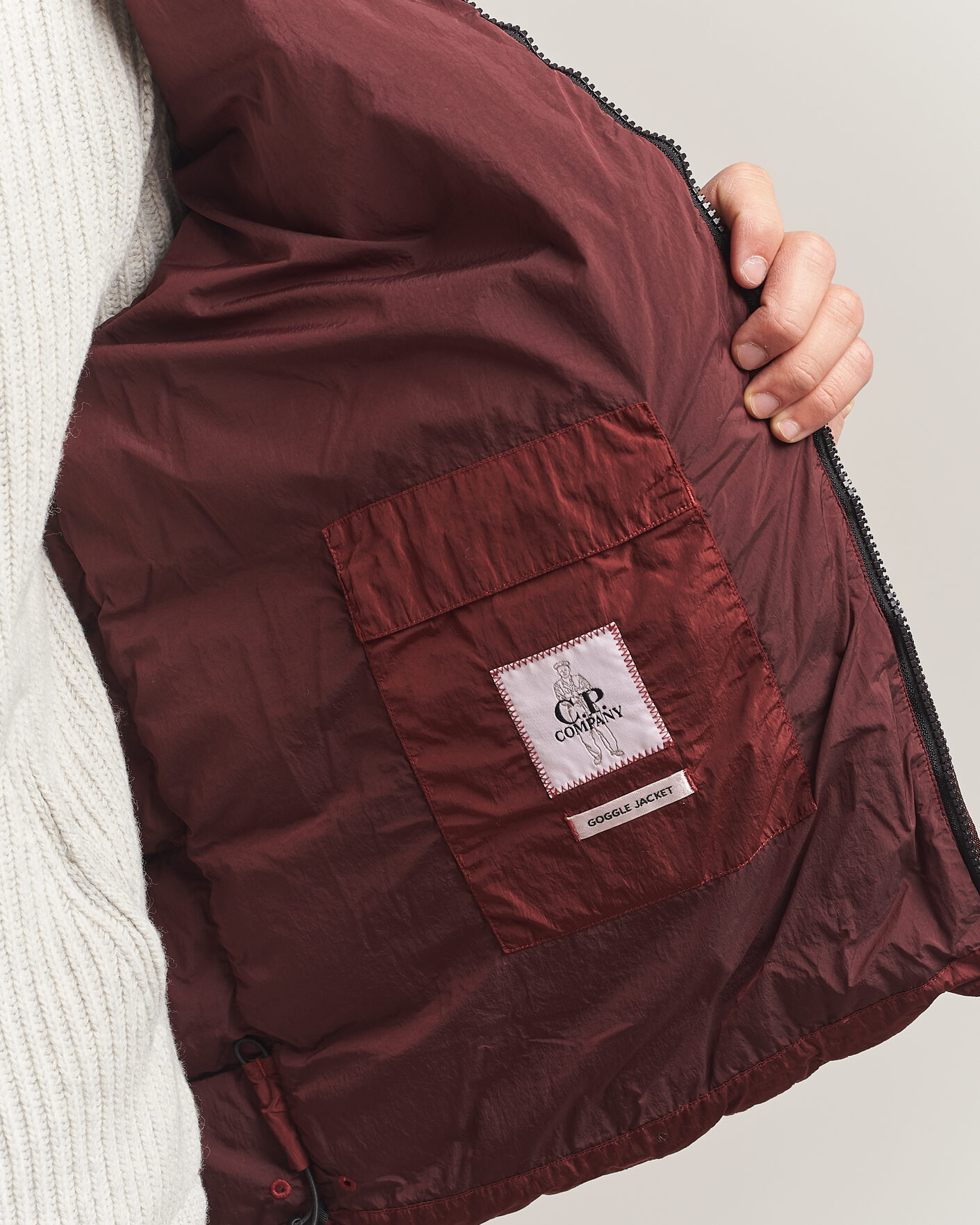 Mies | Takit | C.P. Company | Chrome-R Goggle Down Jacket Burgundy