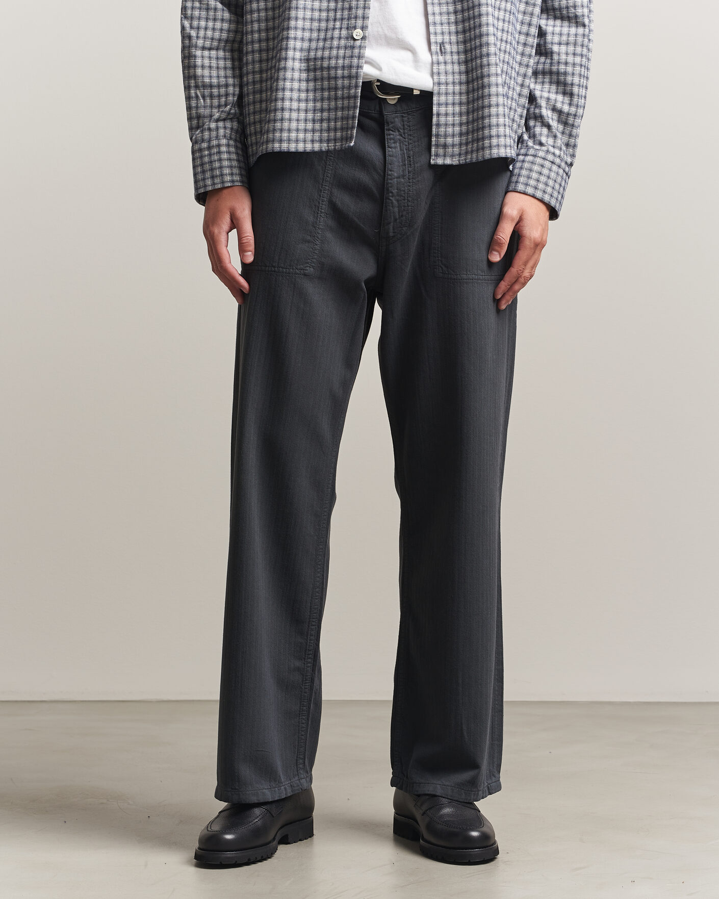 Mies | Housut | Jeanerica | Genua Worker Chino Chevron Anthracite