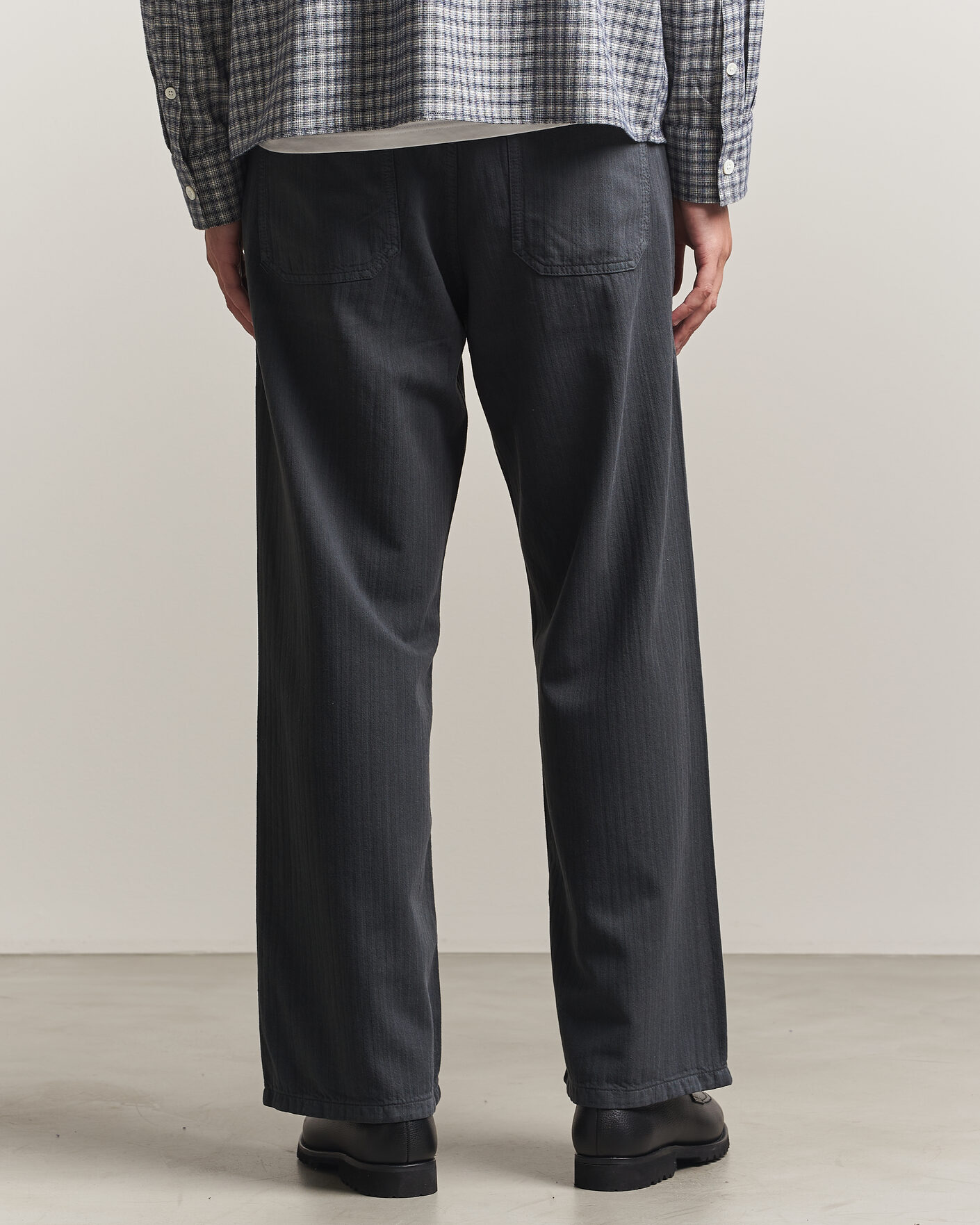 Mies | Housut | Jeanerica | Genua Worker Chino Chevron Anthracite