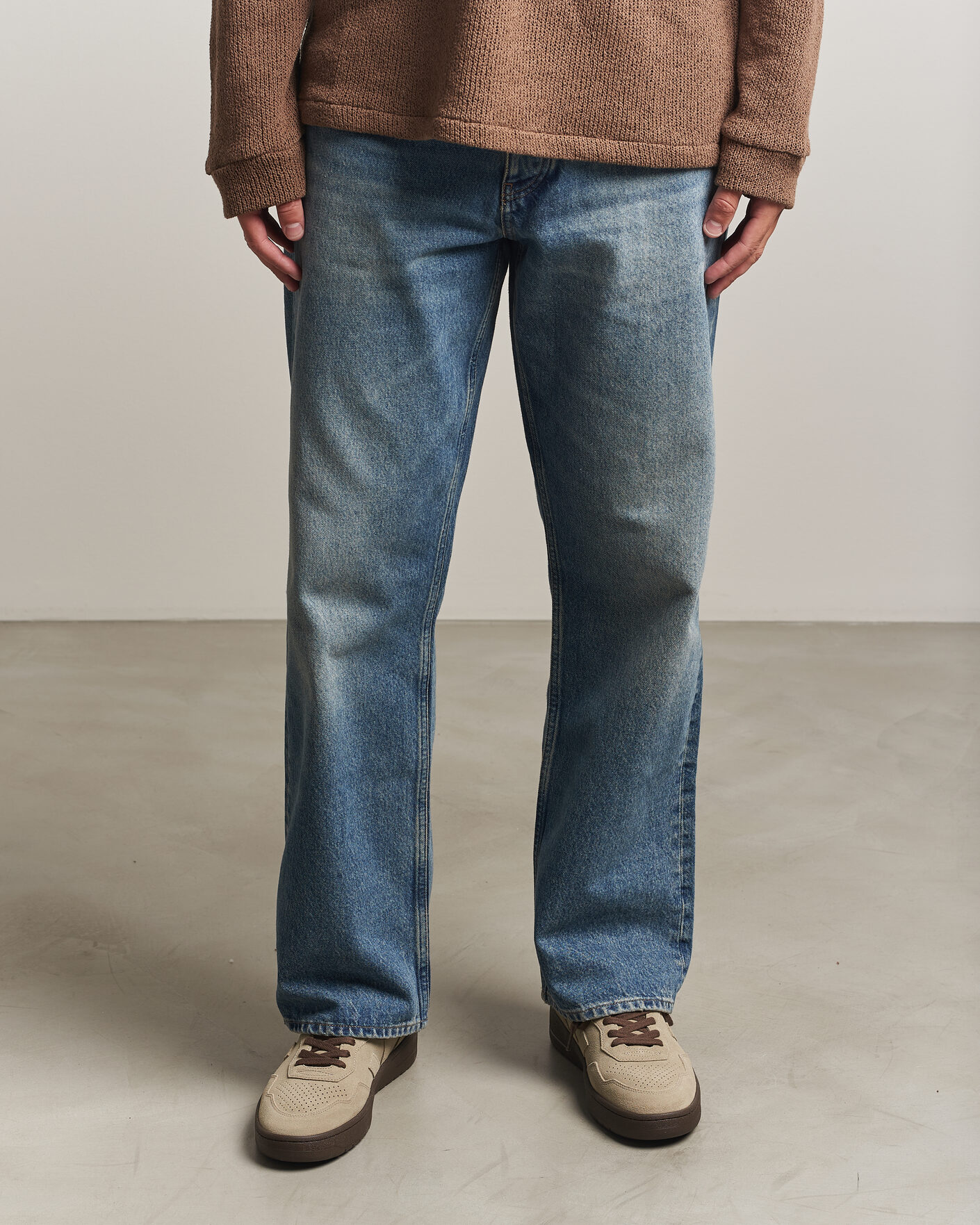 Mies | Tennarit | Veja | V-90 Suede Sneaker Taupe/Eagle