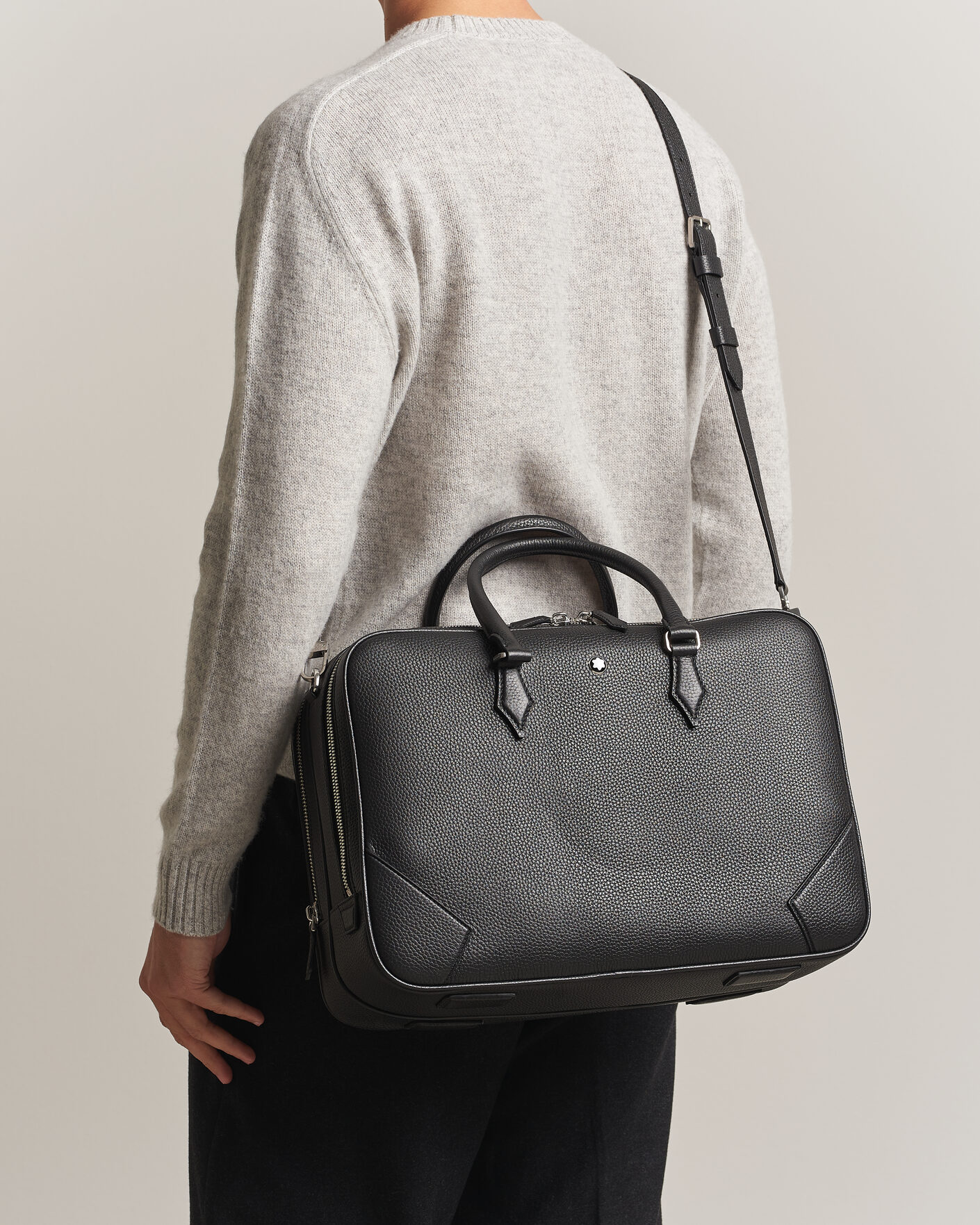 Mies | Laukut | Montblanc | Large Briefcase Grain Leather Black
