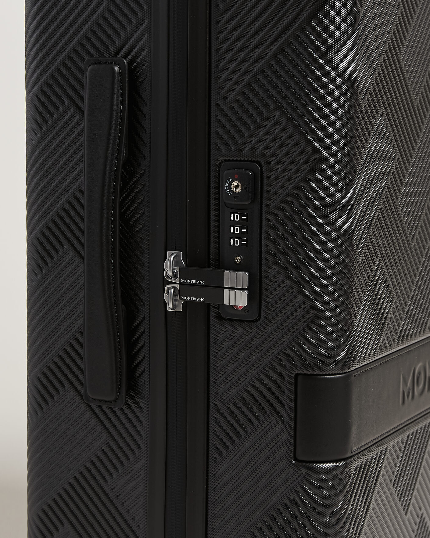 Mies | Laukut | Montblanc | #MY4810 Extreme 3.0 Cabin Black