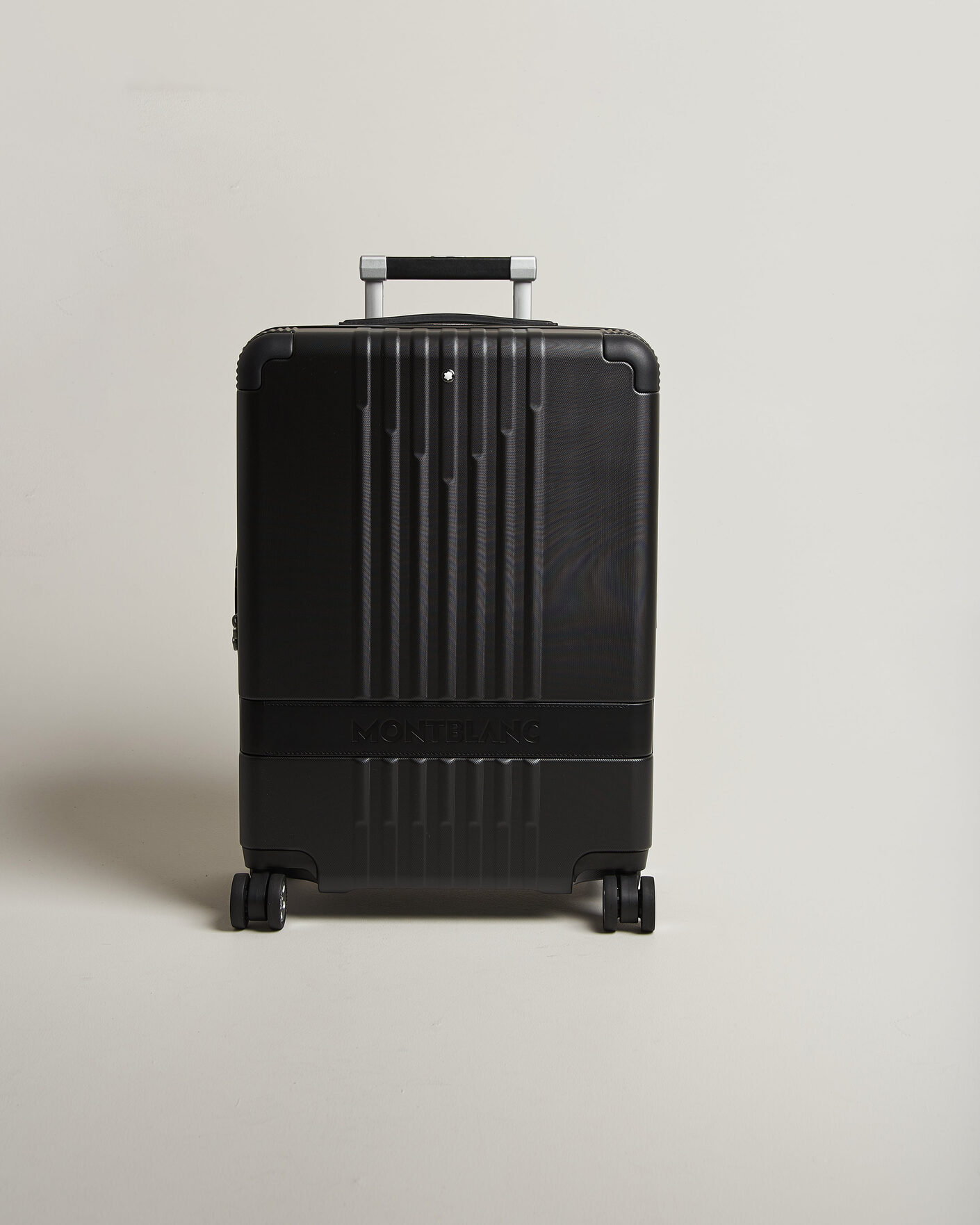 Mies | Laukut | Montblanc | #MY4810 Cabin Trolley Black