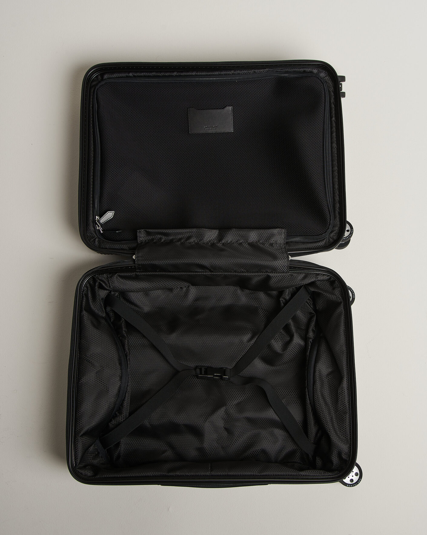 Mies | Laukut | Montblanc | #MY4810 Cabin Trolley Black