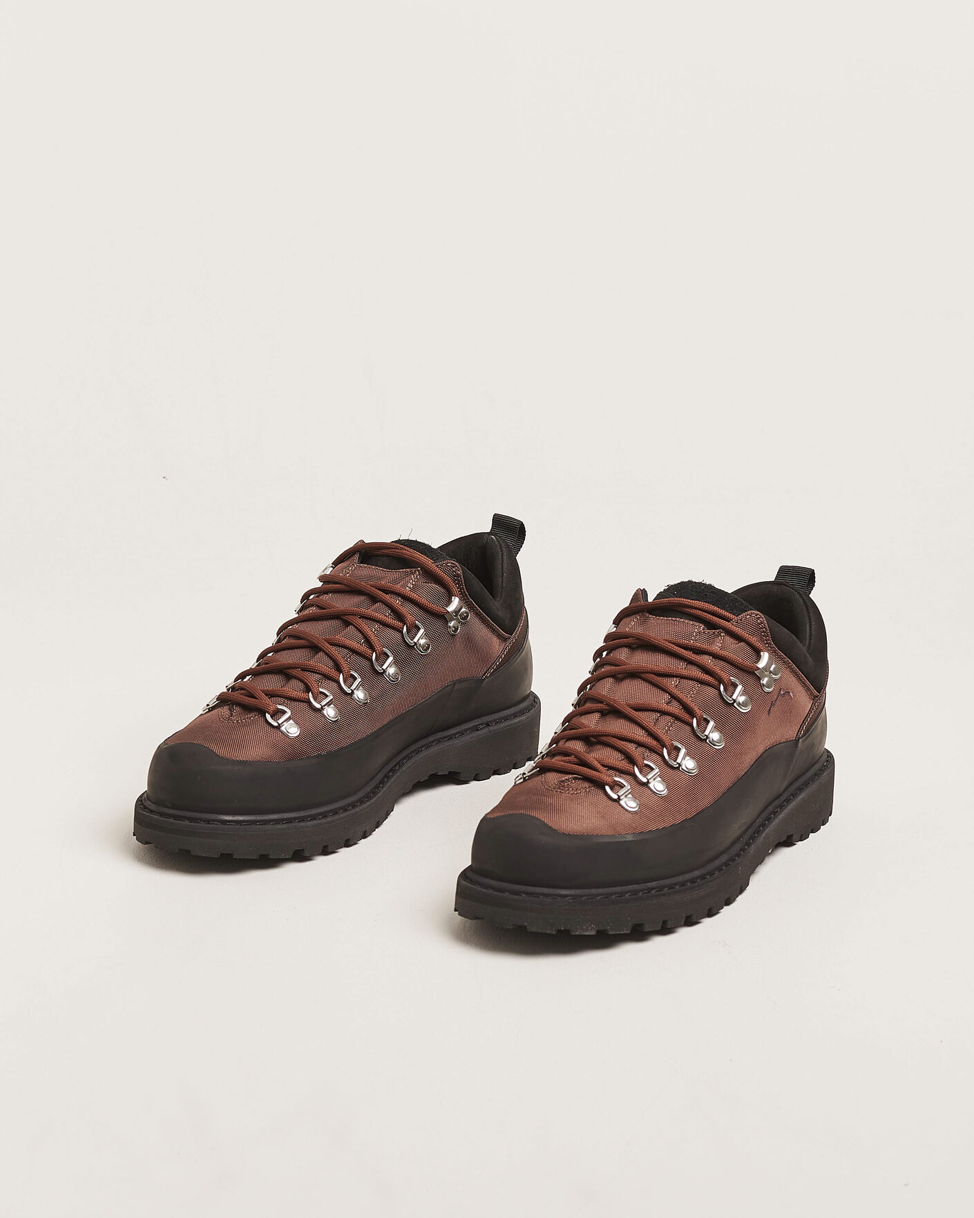 Mies | Nilkkurit | Diemme | Roccia Basso Sport Low Boot Mogano Fabric