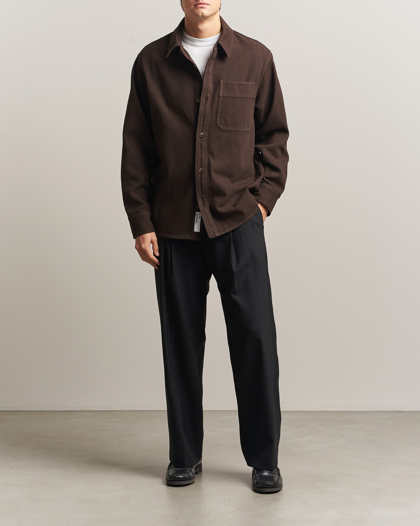 Mies | Kauluspaidat | A.P.C. | Basile Overshirt Chocolate