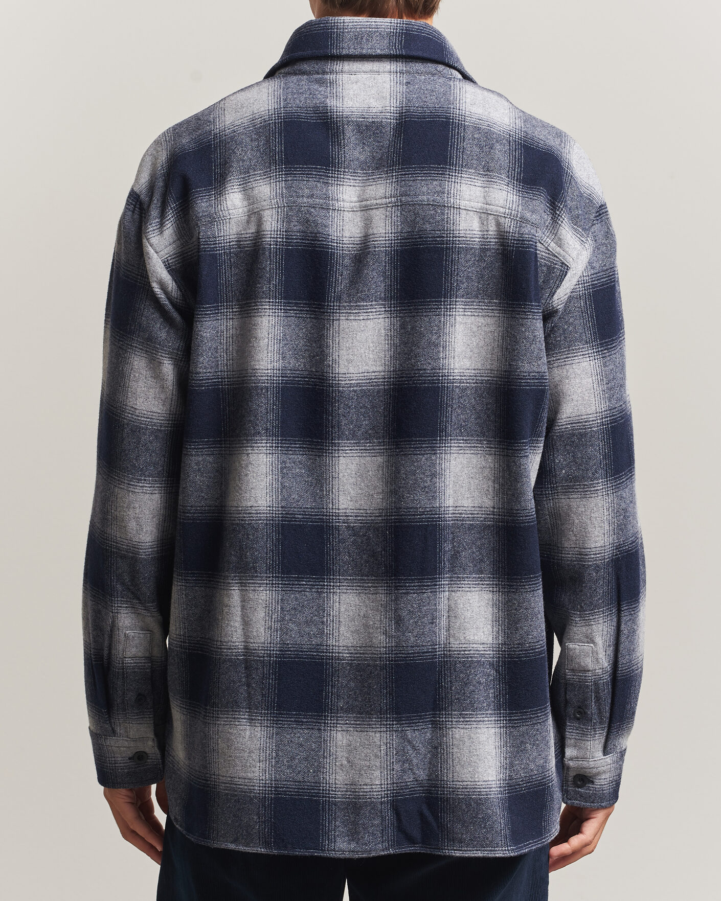 Mies | Kauluspaidat | A.P.C. | Malaury Checked Overshirt Light Grey