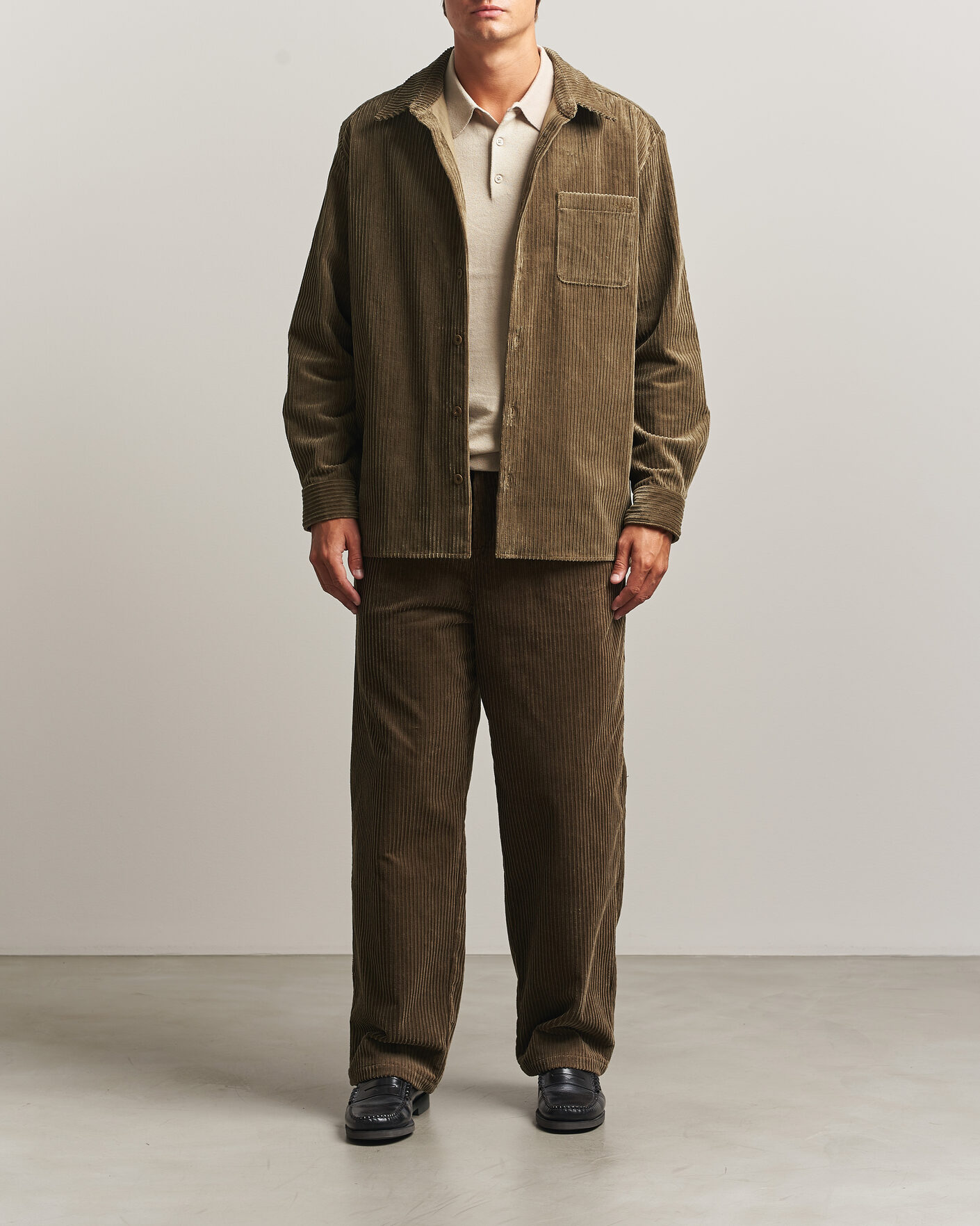 Mies | Housut | A.P.C. | Ricky Corduroy Trousers Taupe