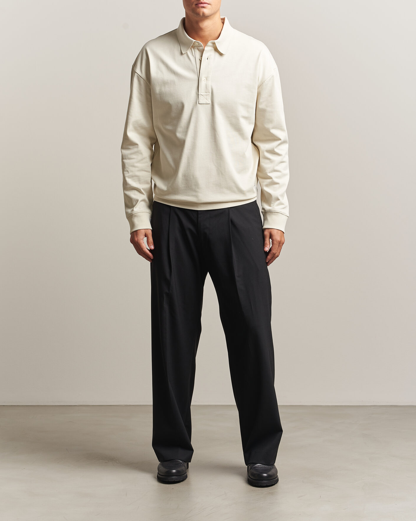 Mies | Puserot | AMI | Heritage Logo Rugger Ivory