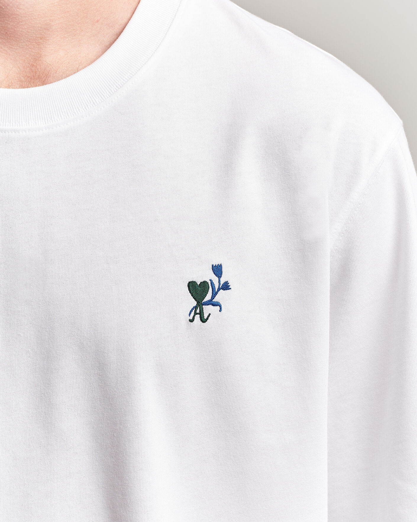 Mies | T-paidat | AMI | Tulip Logo T-Shirt White