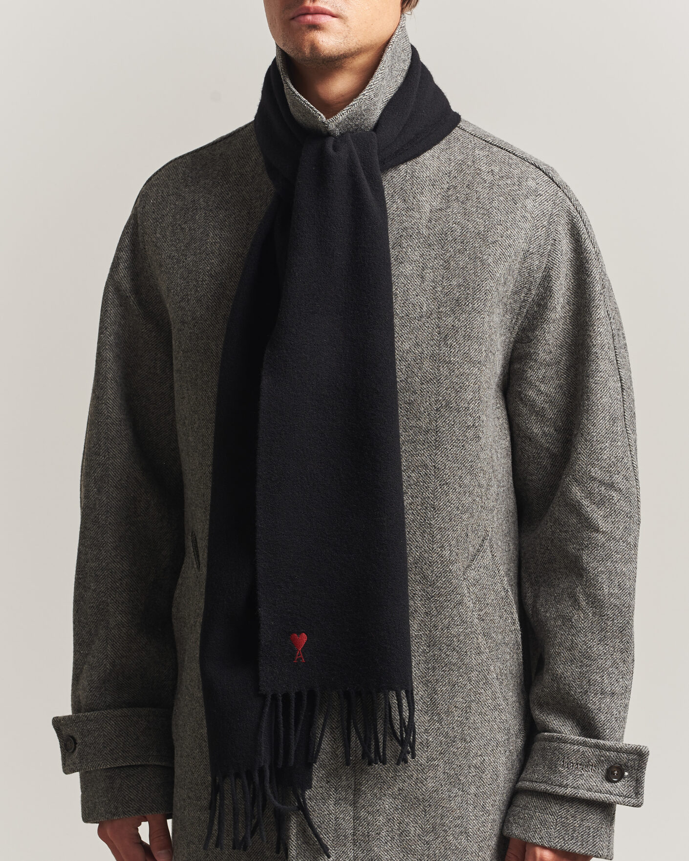 Mies | Kaulaliinat | AMI | Heart Logo Scarf Black