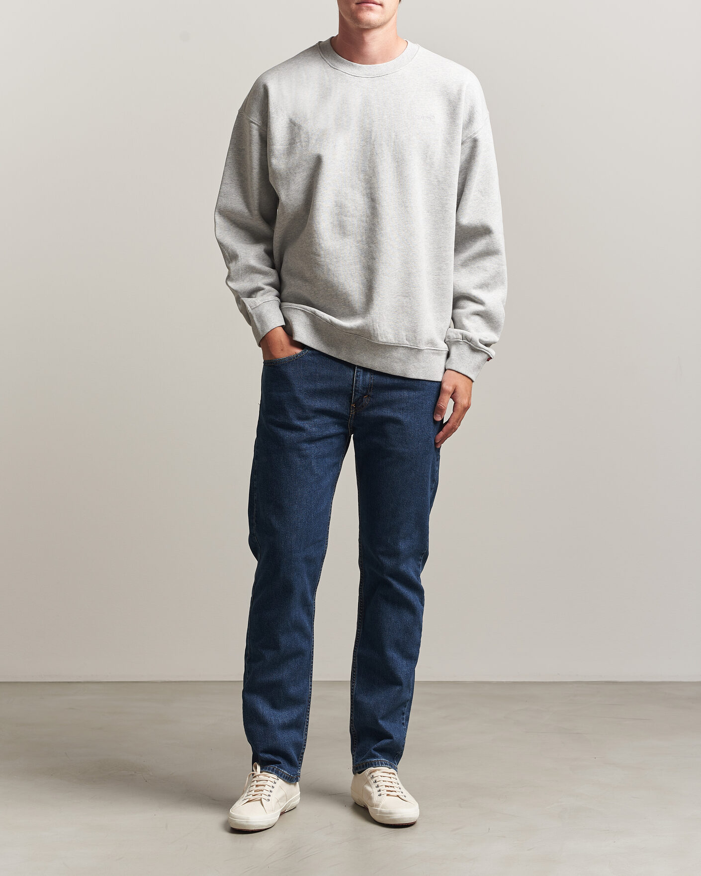 Mies | Puserot | Levi's | Authentic Crew Neck Sweatshirt Light Grey Heather