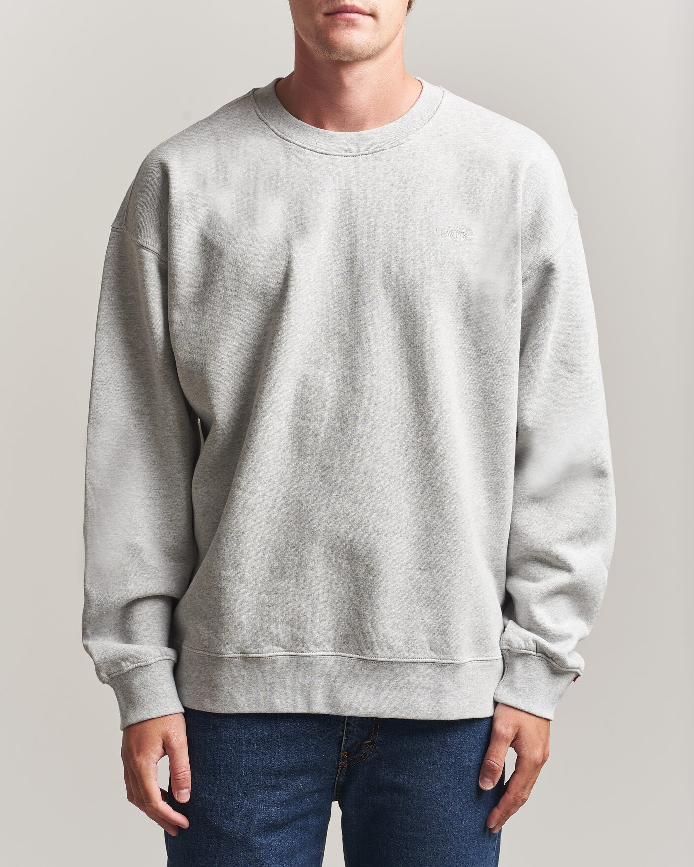 Mies | Puserot | Levi's | Authentic Crew Neck Sweatshirt Light Grey Heather