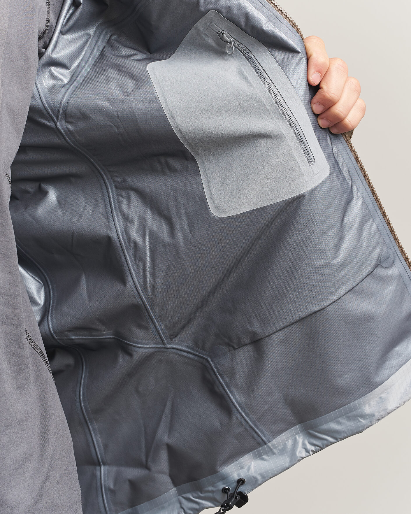 Mies | Takit | Arc'teryx | Beta Gore-Tex Jacket Mongoose