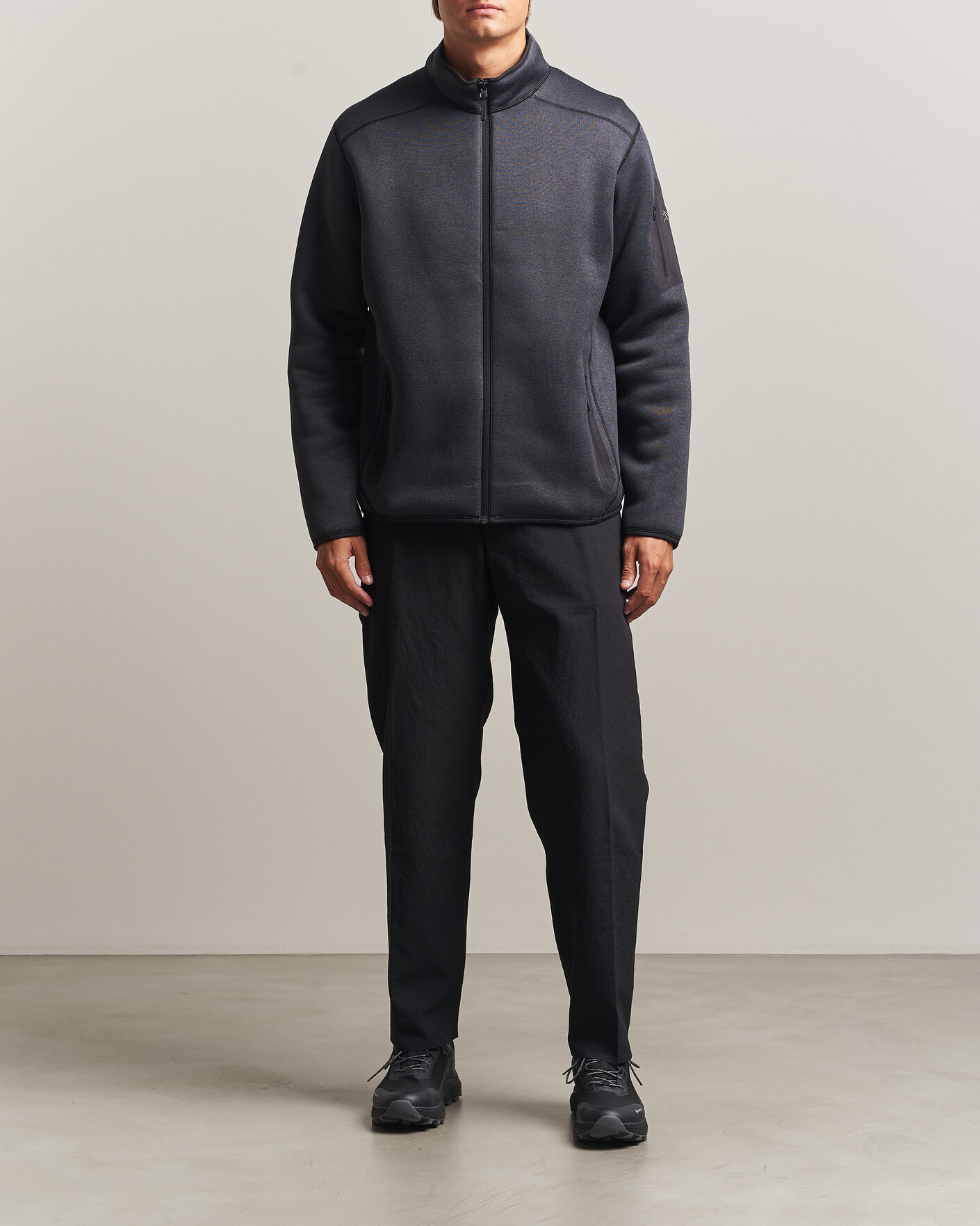 Mies | Puserot | Arc'teryx | Covert Full Zip Black Heather