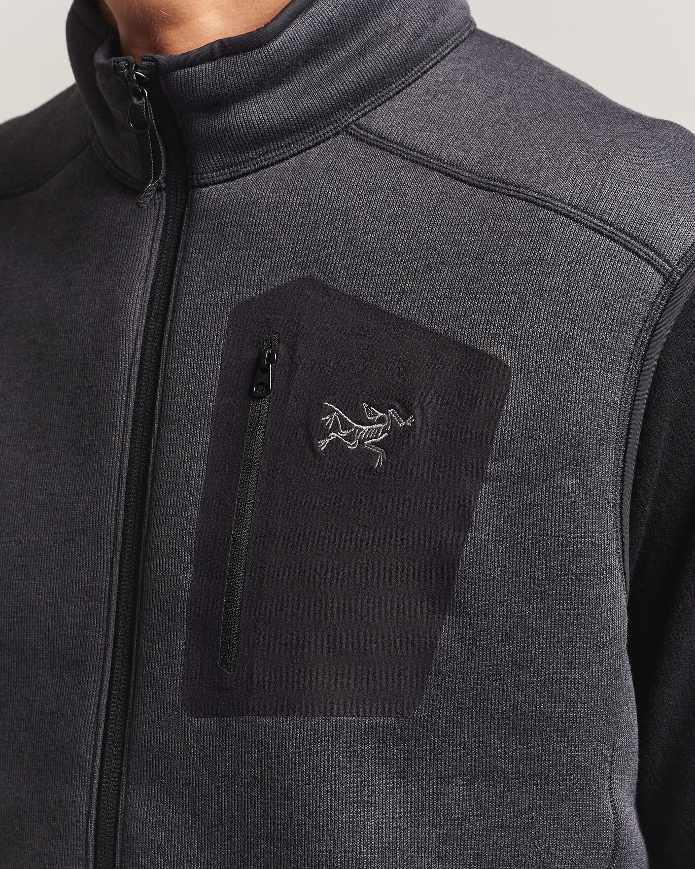 Mies | Puserot | Arc'teryx | Covert Vest Black Heather