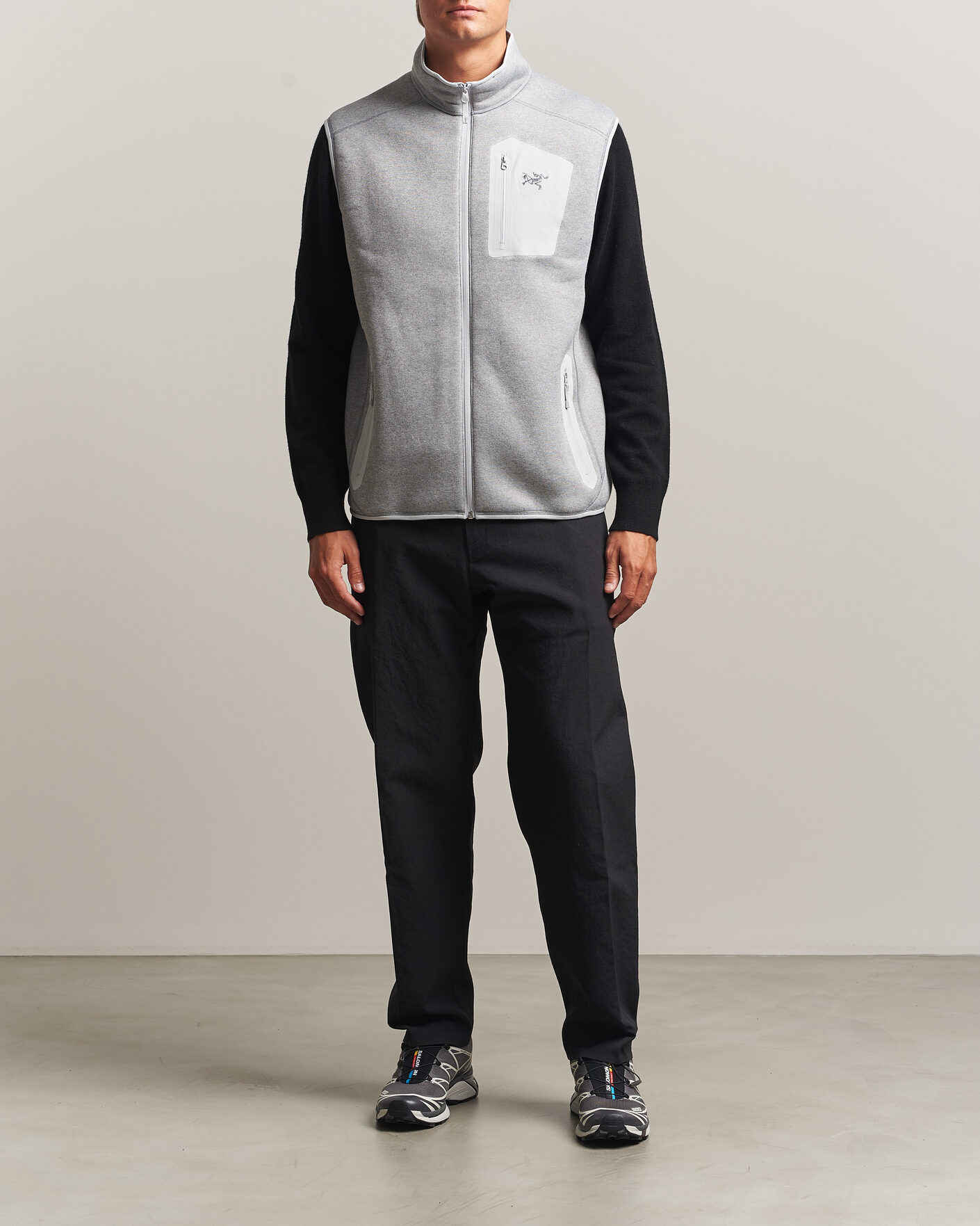 Mies | Puserot | Arc'teryx | Covert Vest Solitude Heather