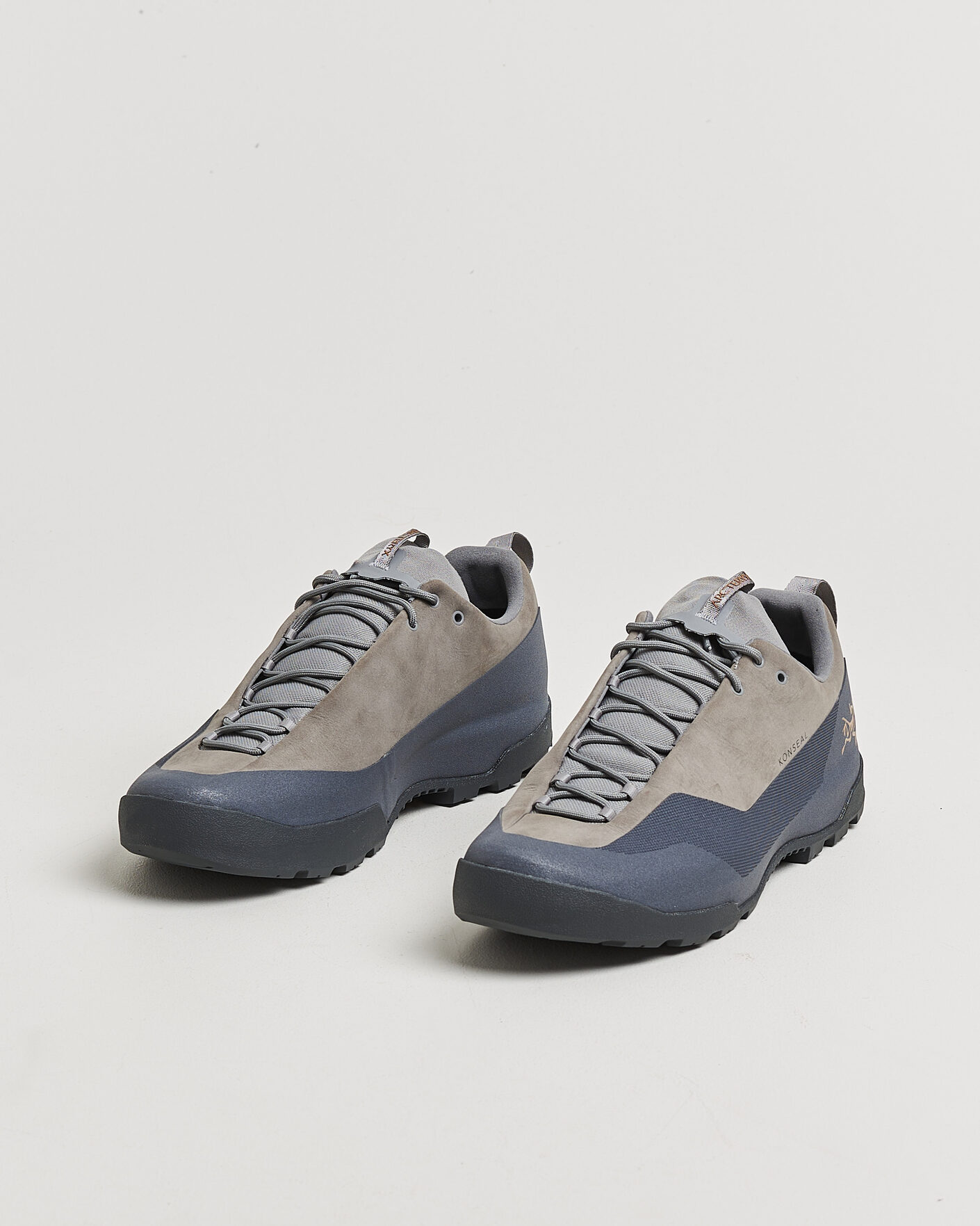 Mies | Vaelluskengät | Arc'teryx | Konseal Gore-Tex Trail Sneaker Void/Cloud